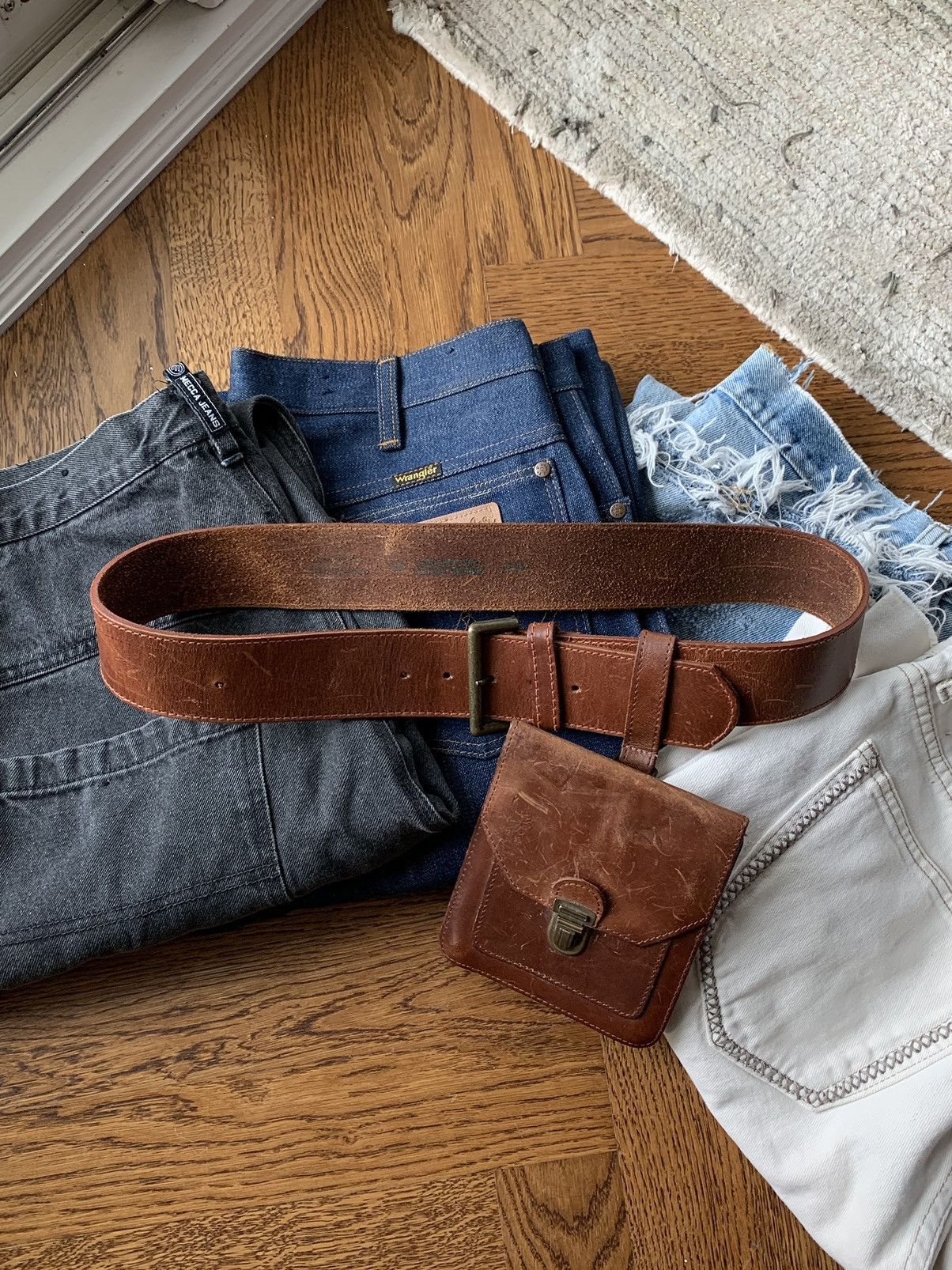 Vintage 1980s Vintage Heavy Duty Leather Utility Belt Pouch Waist 30 Size ONE SIZE - 5 Thumbnail