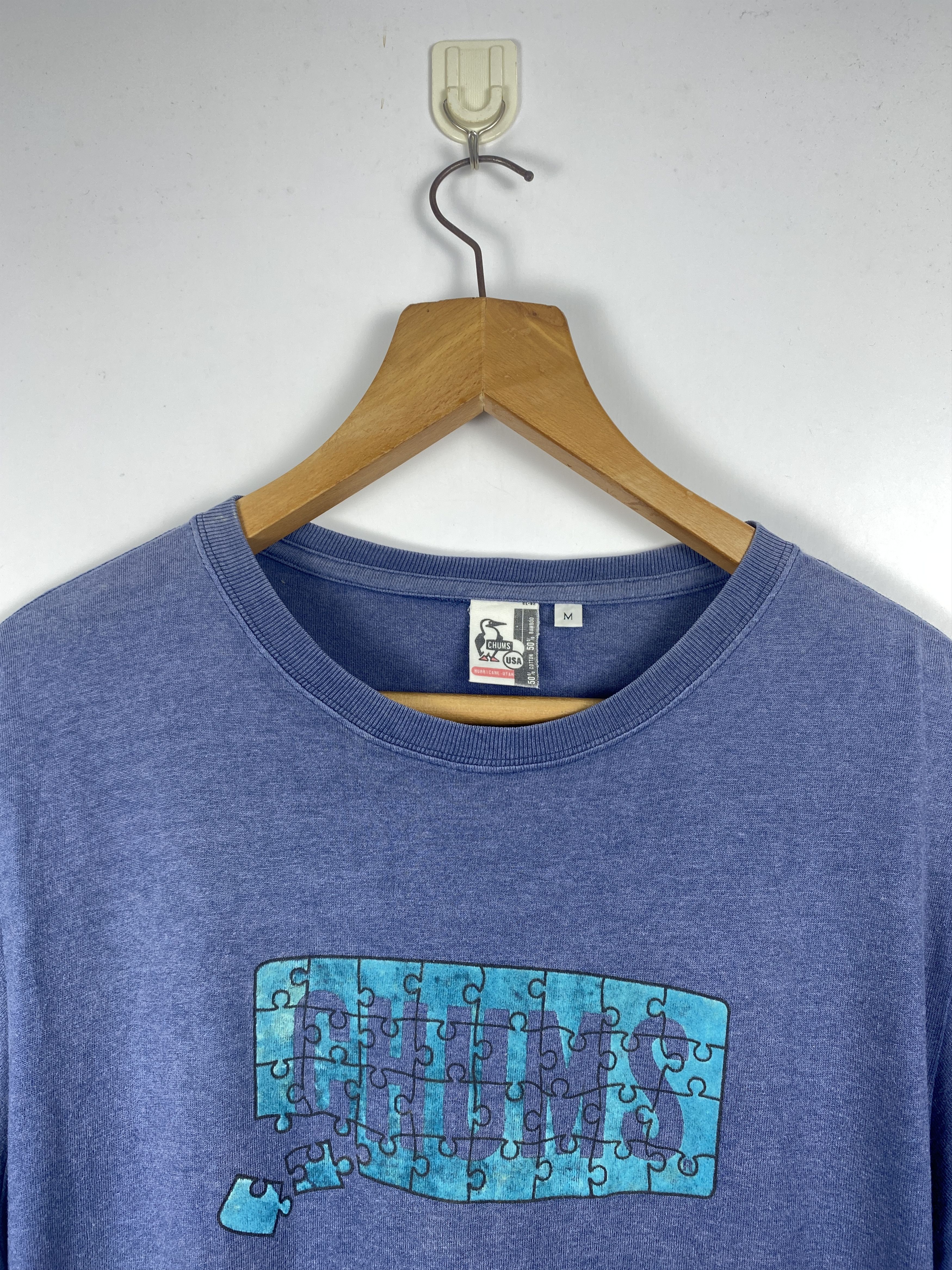 Chums Vintage Chums Puzzle Logo Center Made In USA Tee T0003 Size US M / EU 48-50 / 2 - 2 Thumbnail