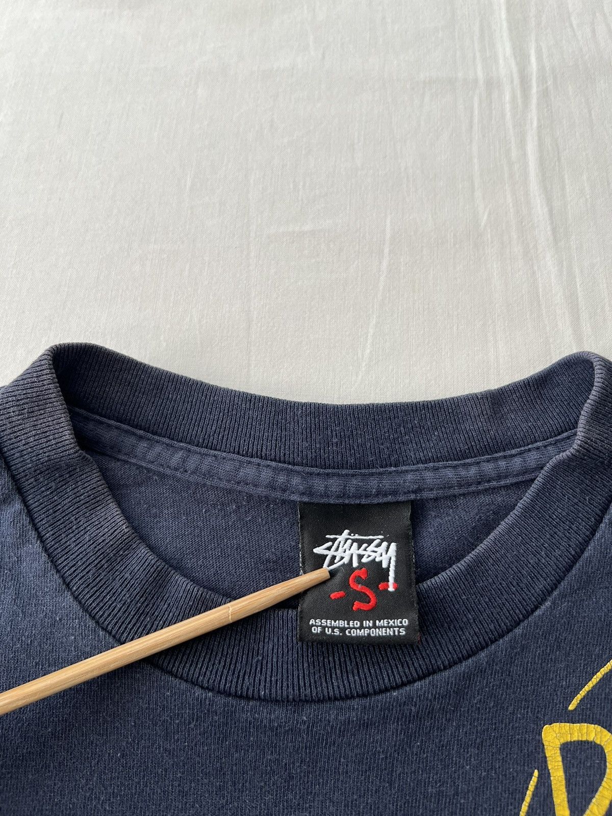 Stussy Vintage 2000s Stussy Undefeated Play Dirty Tokyo T-shirt Size US S / EU 44-46 / 1 - 14 Thumbnail