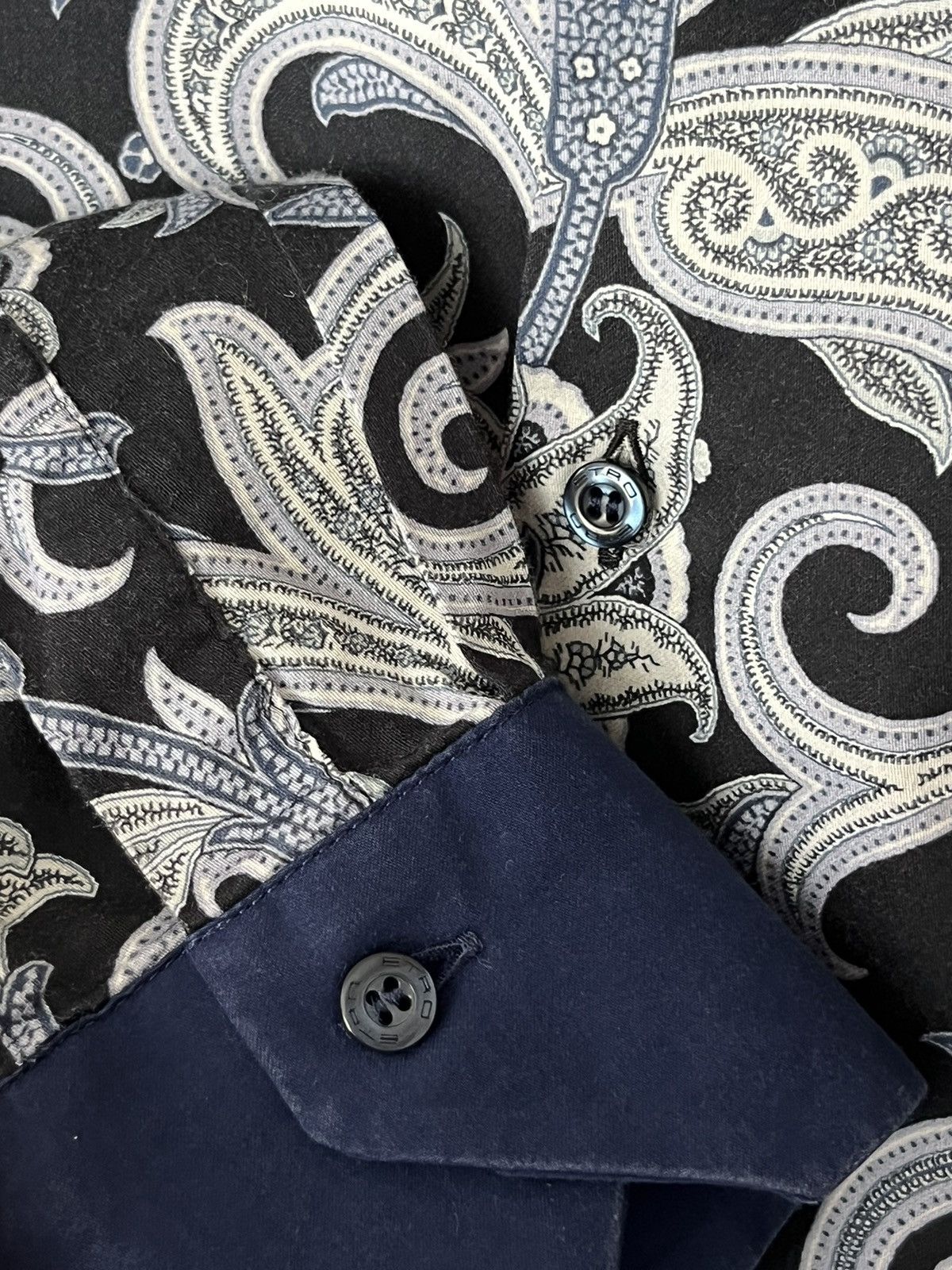 Etro Vintage Etro Shirt Flower Paisley Blue 41 size Longsleeve Size US L / EU 52-54 / 3 - 5 Thumbnail