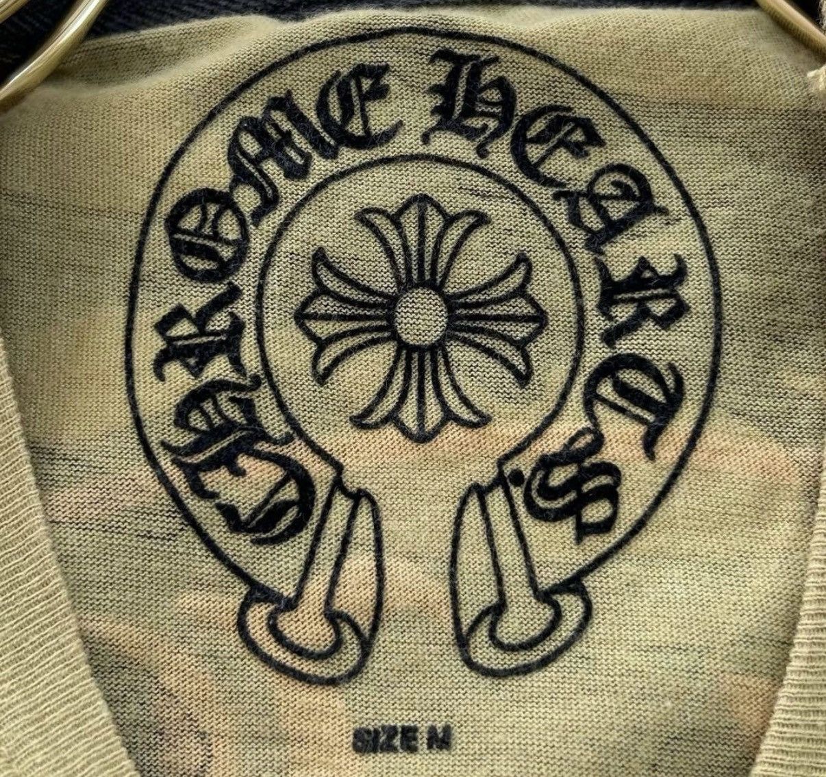 Chrome Hearts Size M Chrome Hearts Horseshoe Camo T shirts Size US M / EU 48-50 / 2 - 3 Thumbnail