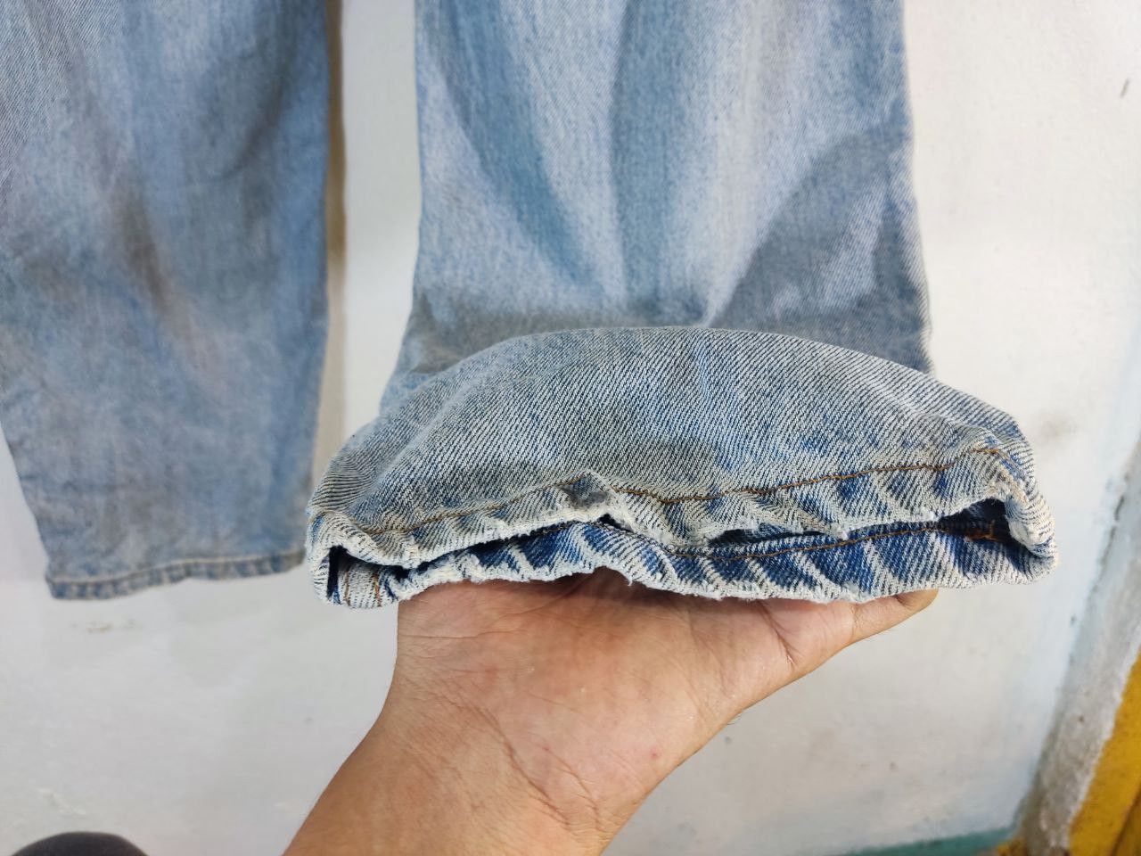 Levi's vintage levis 560 loose fit tapered leg nice design Size US 36 / EU 52 - 15 Thumbnail
