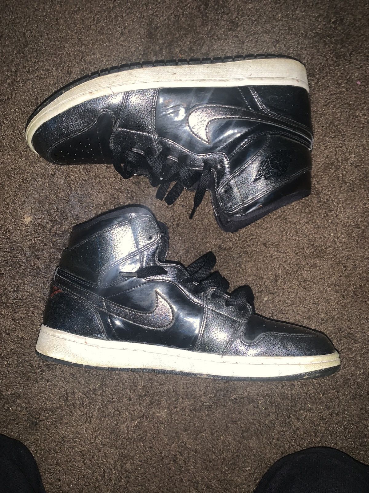 Jordan Brand black patent jordan 1 retro Size US 10.5 / EU 43-44 - 3 Thumbnail