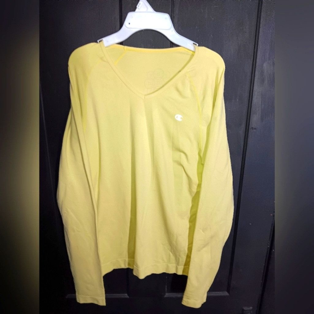Champion Champion Double Dry long sleeve shirt, yellow, m/l, euc Size XL / US 12-14 / IT 48-50 - 1 Thumbnail