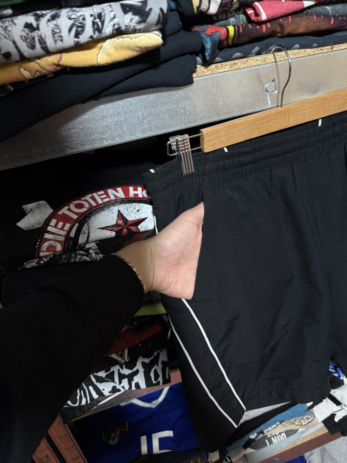 Vintage 🏝️ Vintage 80s/90s Beach Nike retro shorts Size M Y2K hype Size US 30 / EU 46 - 4 Thumbnail