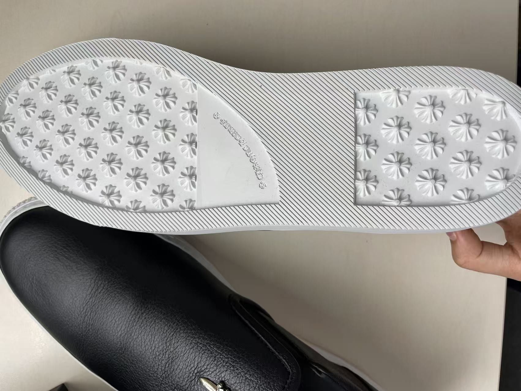 Chrome Hearts Chrome Hearts Silver Dagger Leather Slip-On Sneaker Size US 12 / EU 45 - 11 Thumbnail