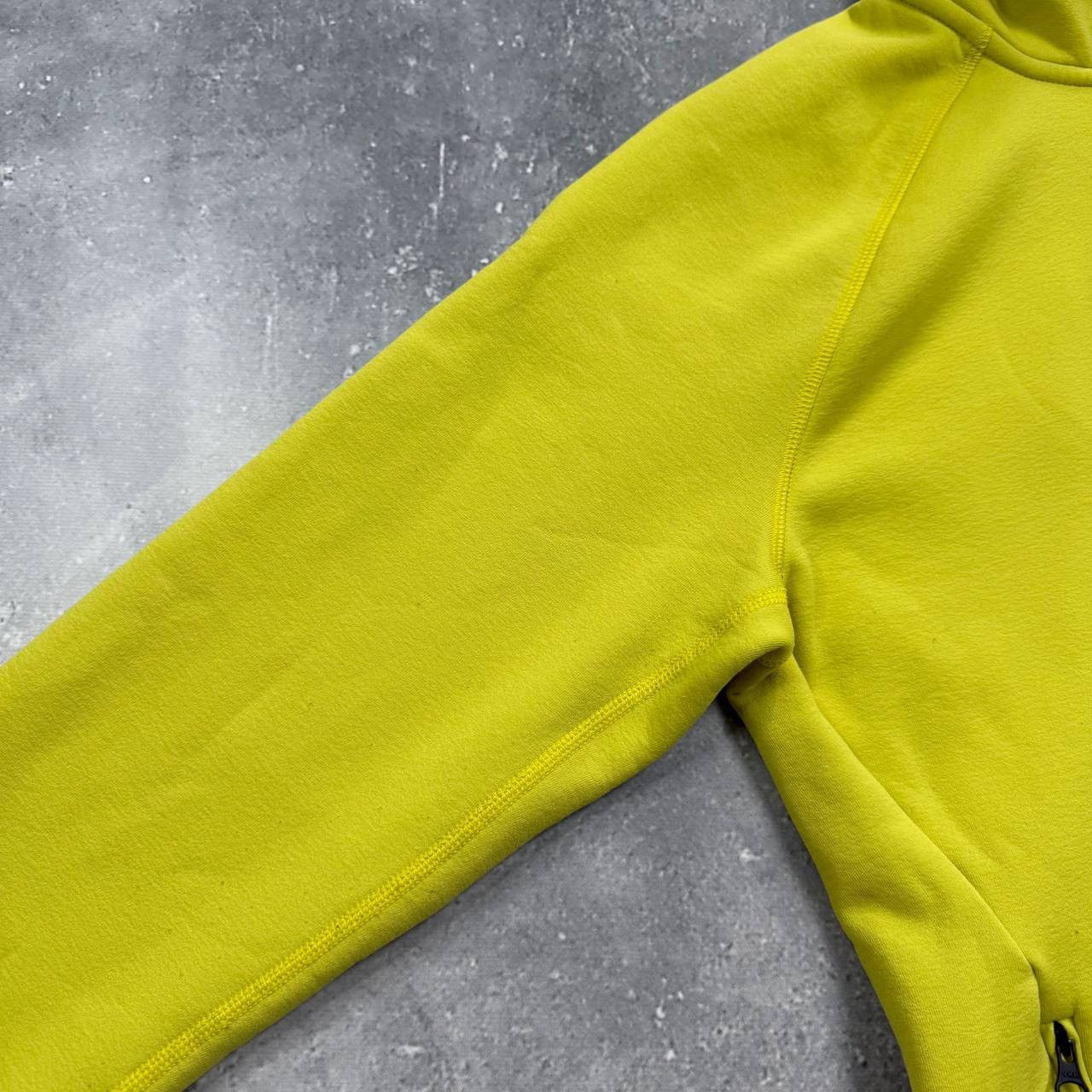 Peak Performance Peak Performance Chill Zip Light Jacket Women’s Yellow Sz L Size L / US 10 / IT 46 - 7 Thumbnail