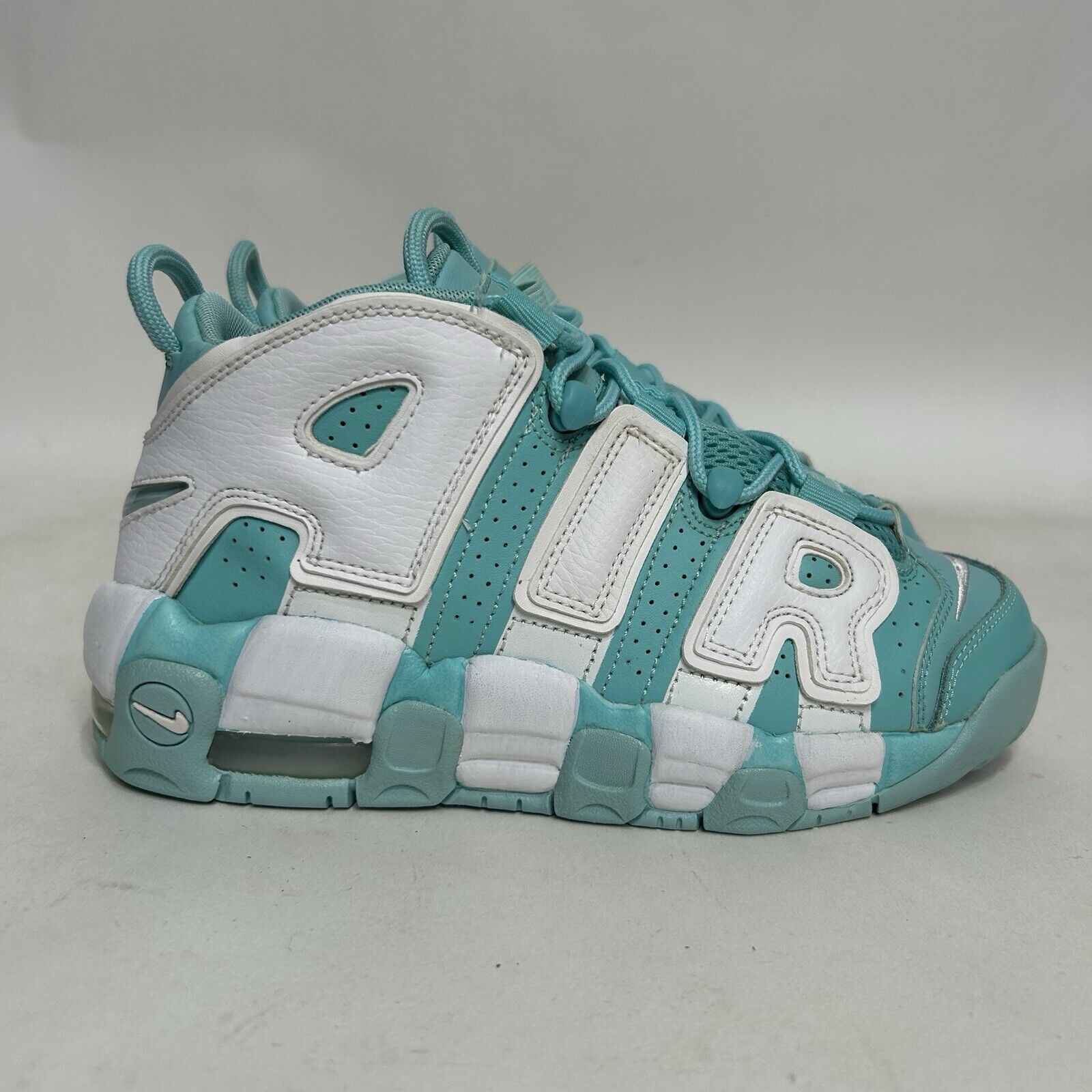 Nike Nike Air More Uptempo GS “Island Green” 2024 Size US 5.5 / IT 35.5 - 4 Thumbnail