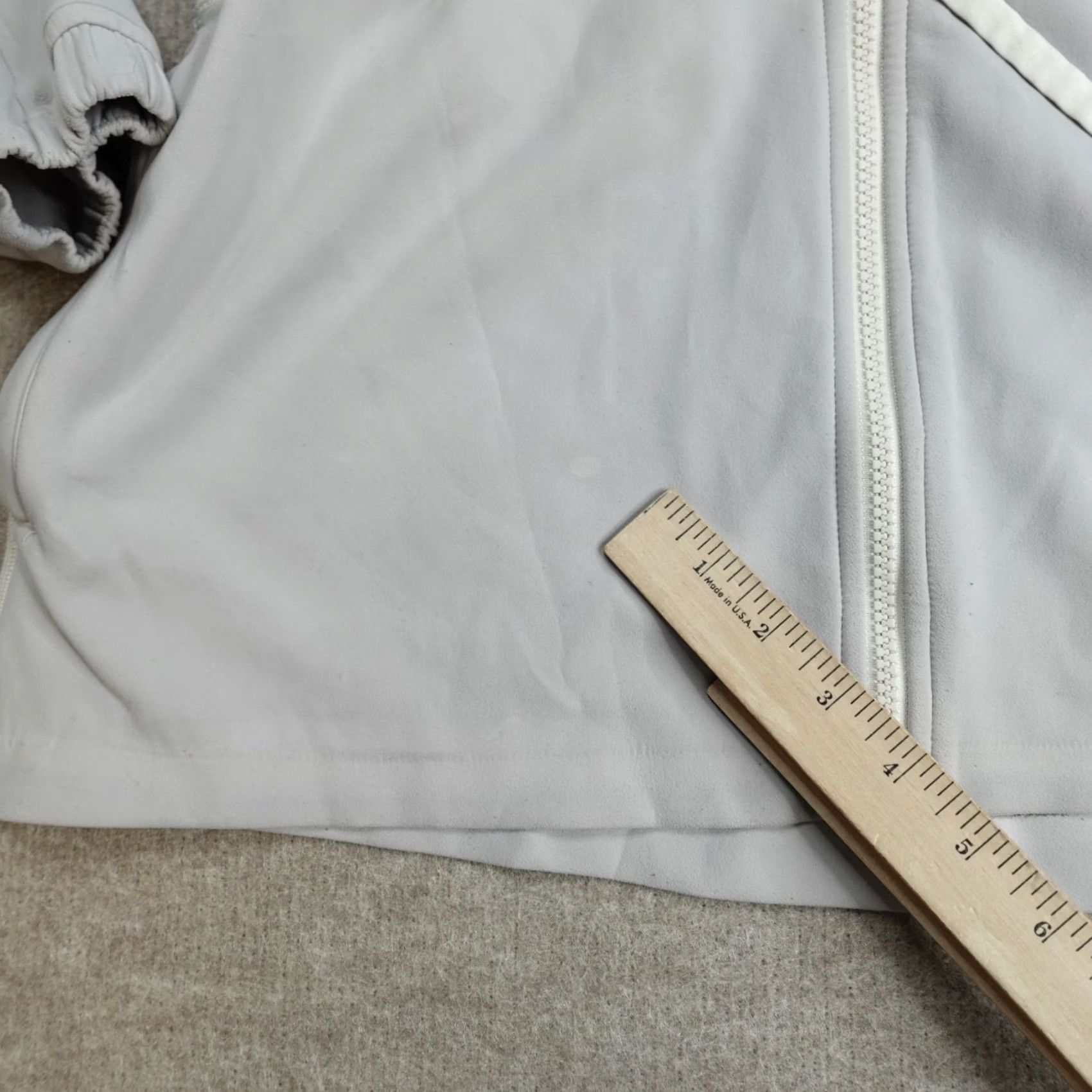 Lululemon Lululemon Womens Jacket M Gray Solid Full Zip Hooded Activewear Running & Jogging 8 Medium Womens Size M / US 6-8 / IT 42-44 - 6 Thumbnail
