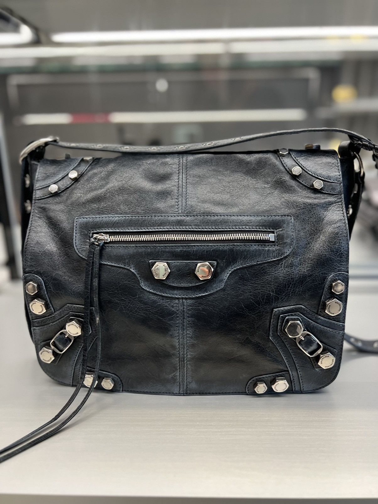 Balenciaga Balenciaga flap Cagole leather bag VINTAGE EFFECT Size ONE SIZE - 1 Thumbnail