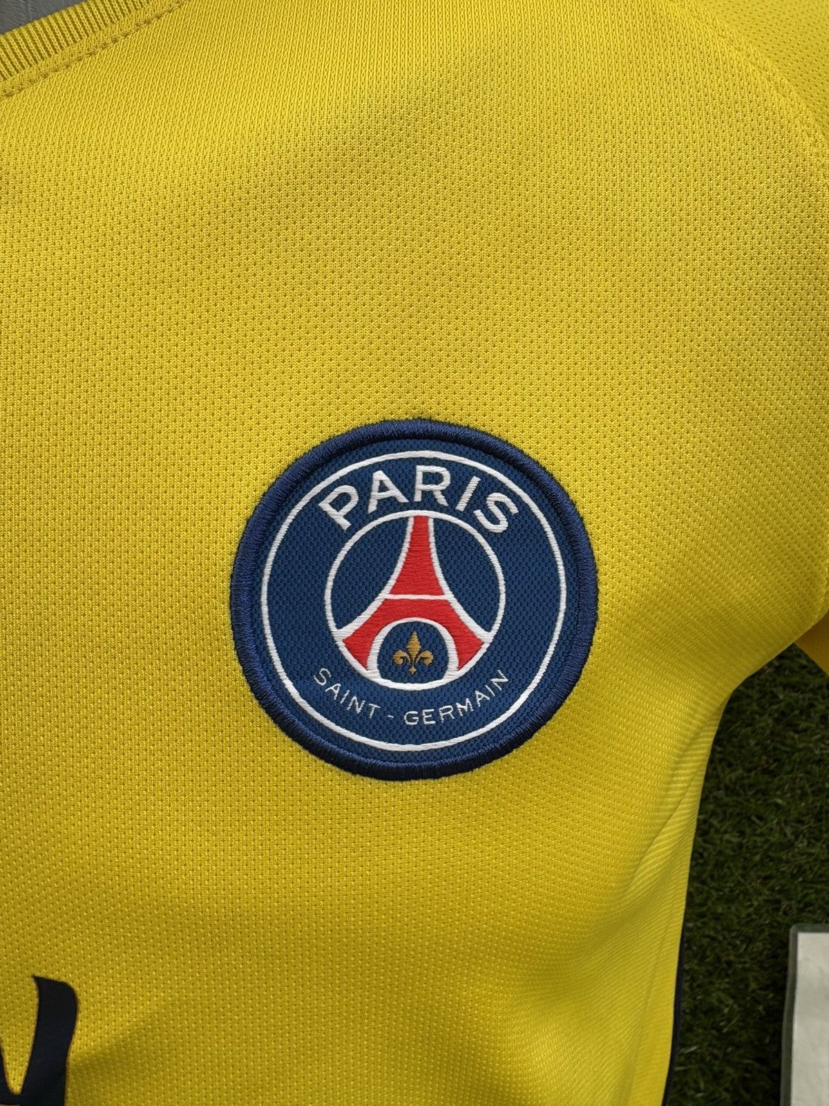 Nike Jersey psg Size US XS / EU 42 / 0 - 3 Thumbnail