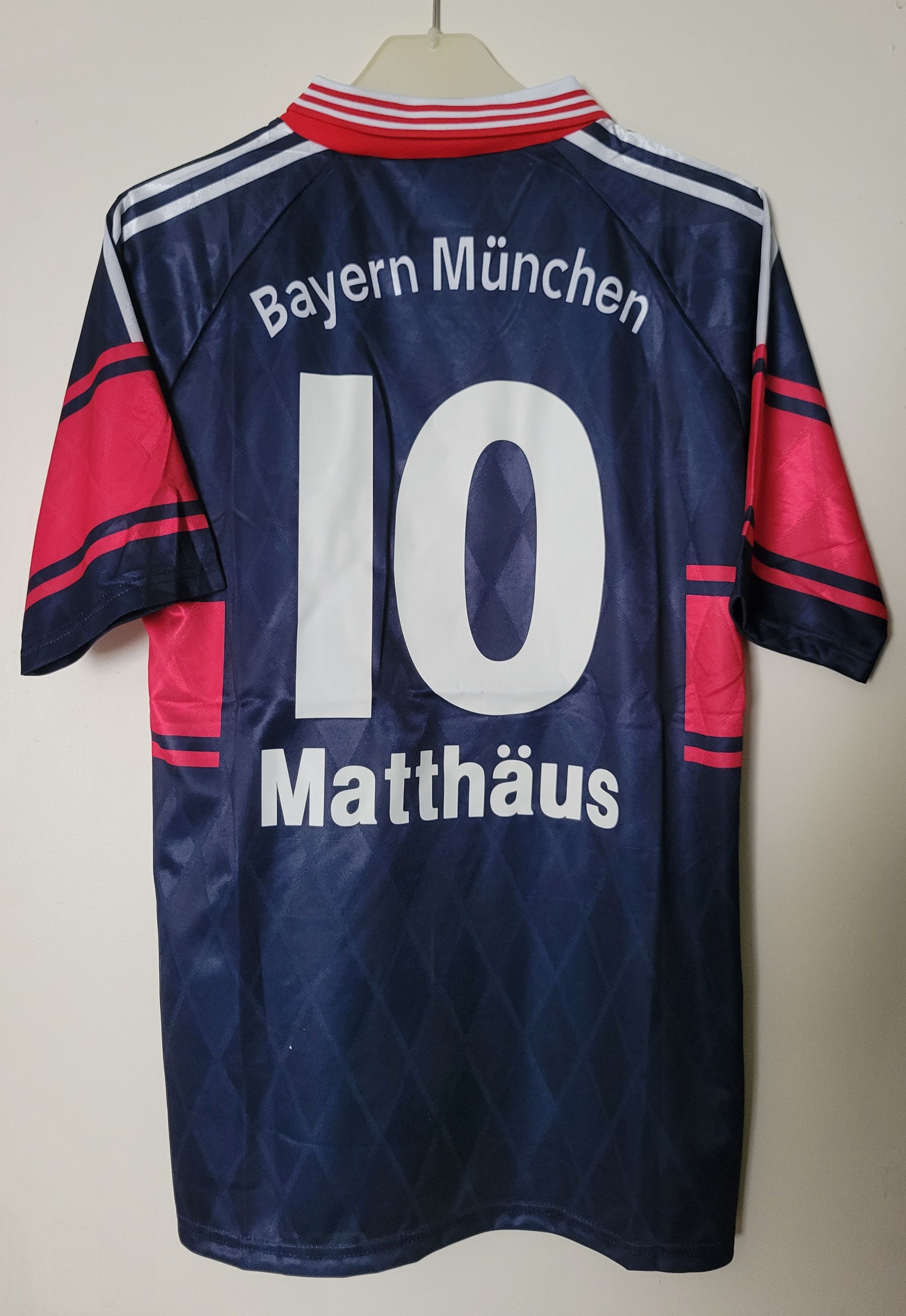 Other Bayern Munich 1997-1999 Matthäus 10 Vintage Soccer Jersey Size US L / EU 52-54 / 3 - 1 Thumbnail