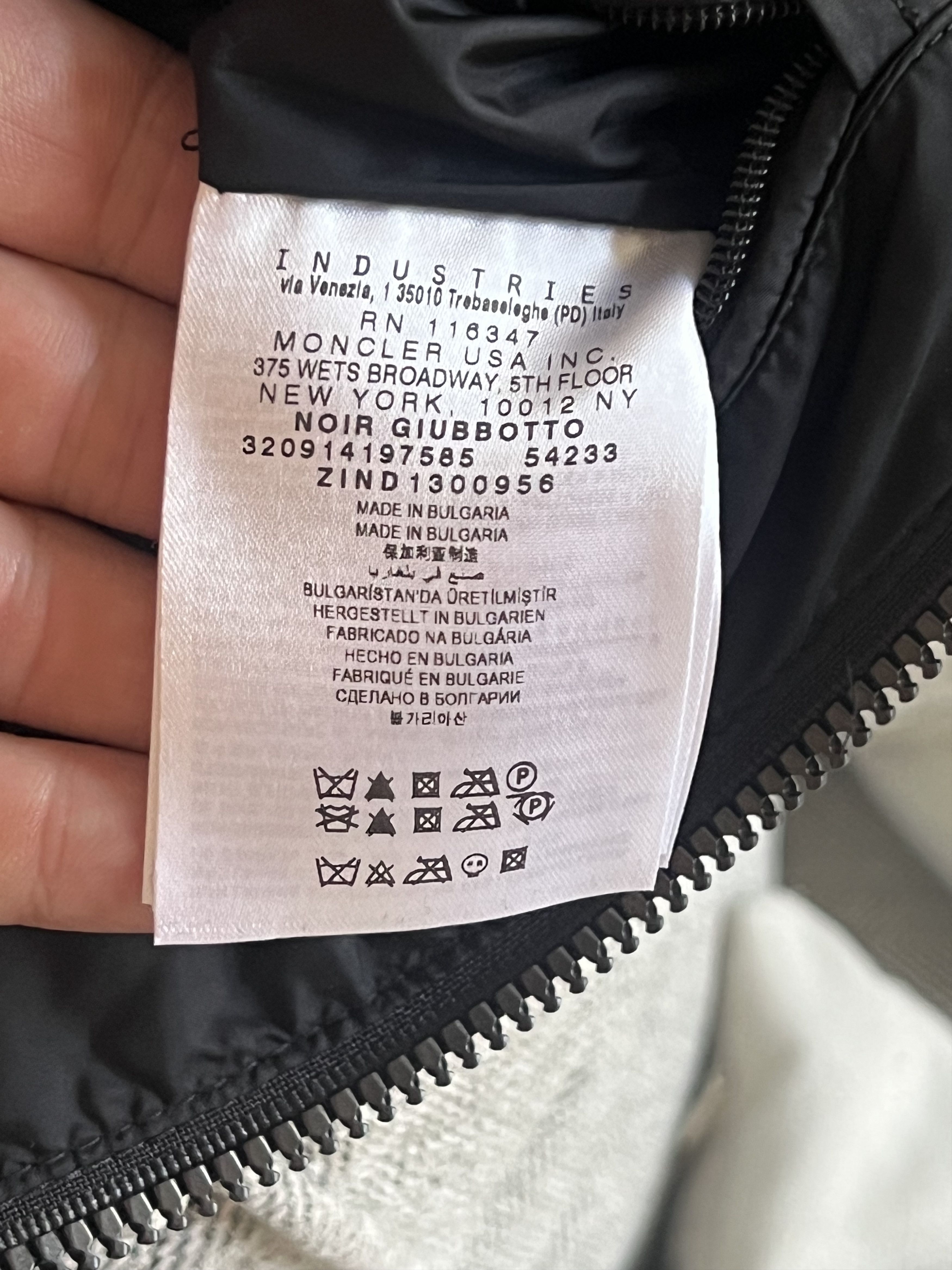 Moncler Moncler Tonal Wool & Nylon Quilted Down Jacket Size US L / EU 52-54 / 3 - 17 Thumbnail