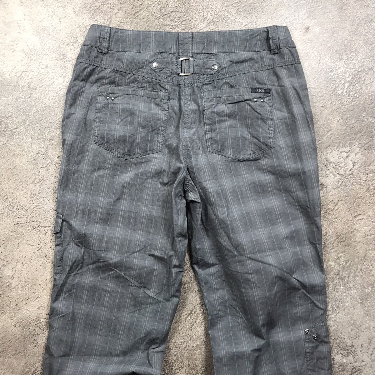 Vintage Y2K Baggy Cargo Pants Distressed Thrashed Skate Grunge 30 Size 30" / US 8 / IT 44 - 5 Thumbnail