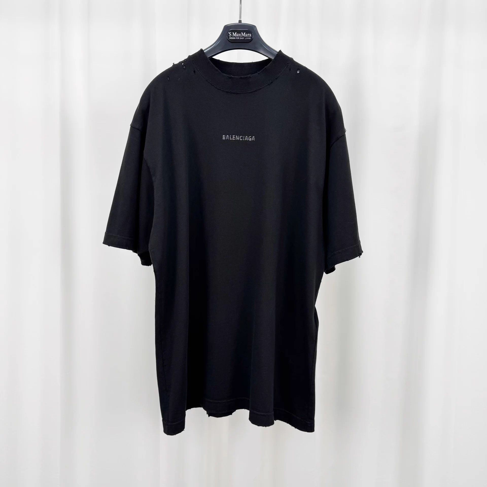 Balenciaga Balenciaga Crystal Logo Distressed S/S T-shirt 99 New Size US S / EU 44-46 / 1 - 1 Thumbnail