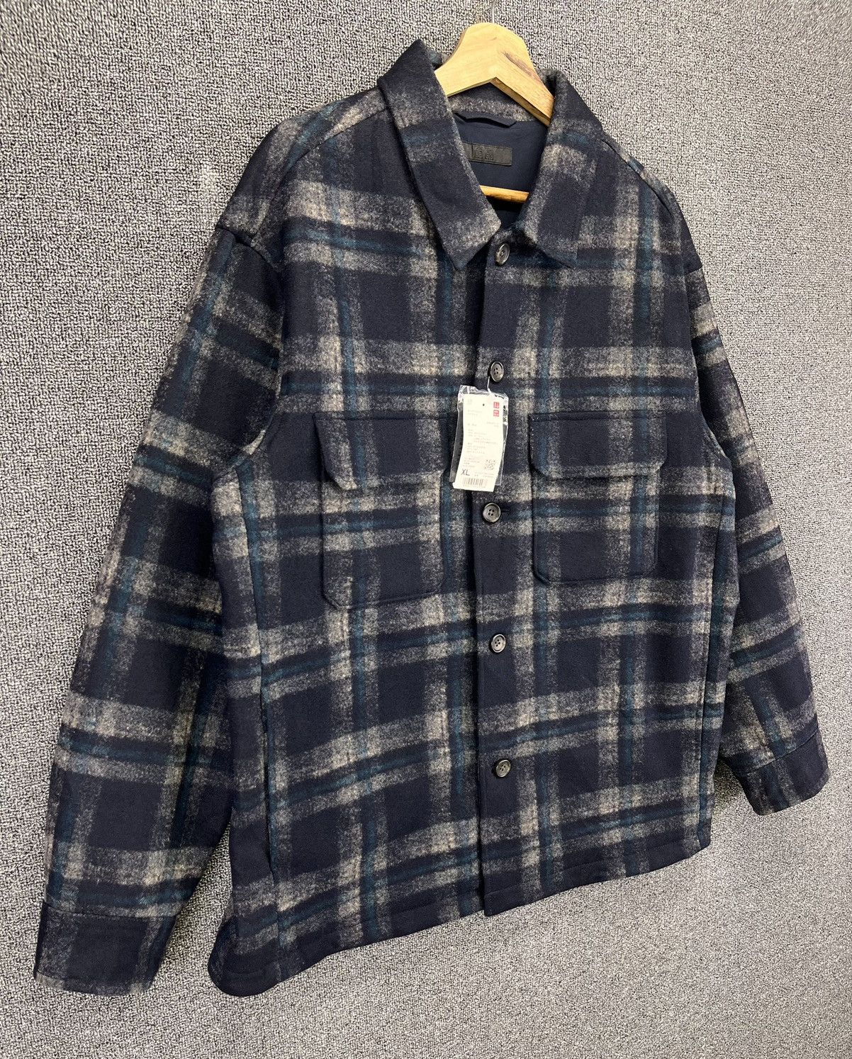 Japanese Brand × Uniqlo Uniqlo Rare Shadow Plaid Button Up Flannel Jacket Size US XL / EU 56 / 4 - 2 Thumbnail