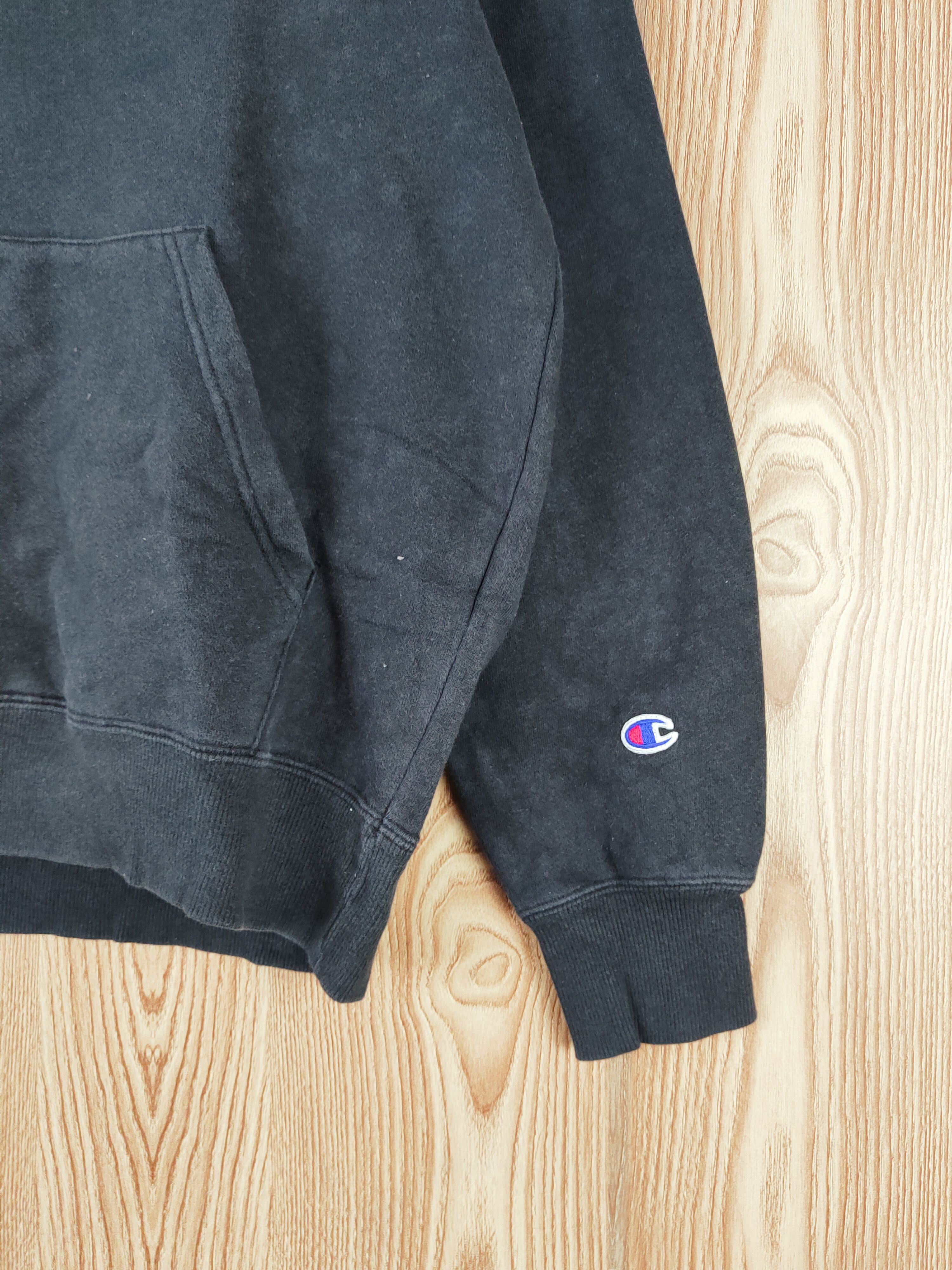 Champion × Vintage Vintage Design Champion Black Faded Hoodie Sweatshirts Size US L / EU 52-54 / 3 - 8 Thumbnail