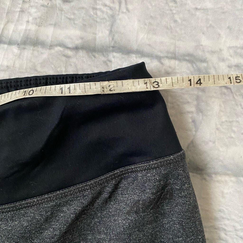 Avia Avia women S pull on multicolor compression leggings with me Size 27" / US 4 / IT 40 - 5 Thumbnail