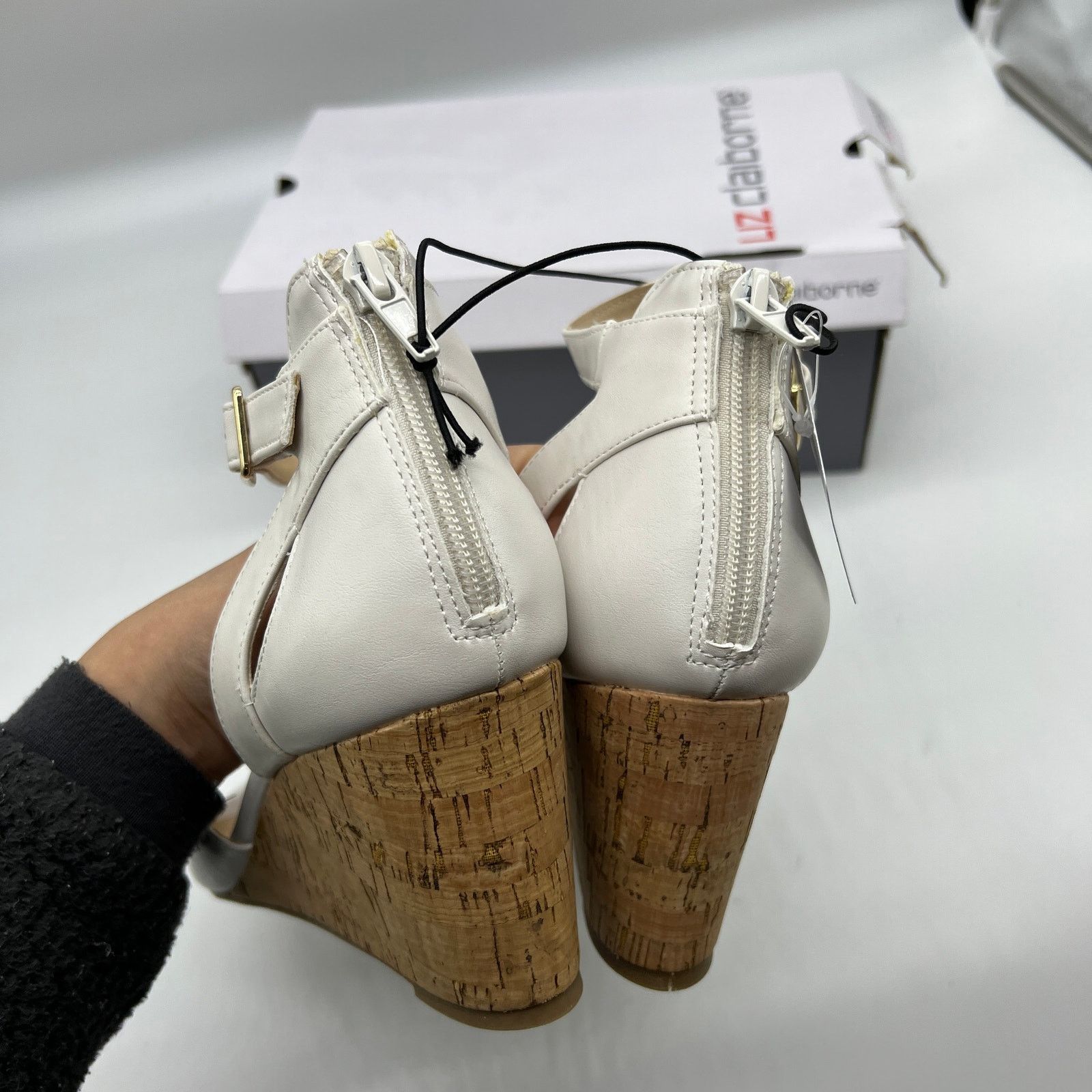 Other Liz Claiborne Womens Octavia Wedge Sandals White Size 11M Size US 11 / IT 41 - 12 Thumbnail