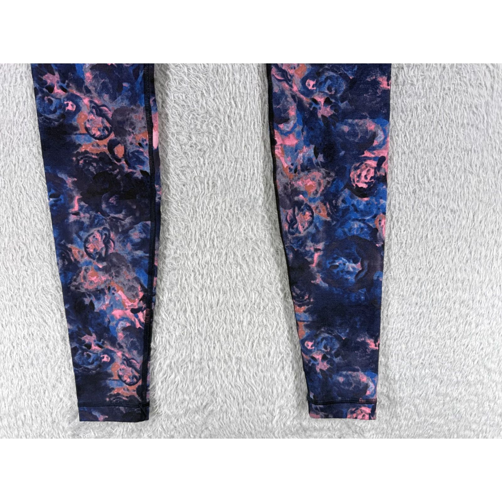 Lululemon Lululemon Wunder Under Pant Blue Pink Moody Mirage Bark Berry Deep Navy 31.5" W5F34S Womens Pants 4 Lukulemon irrelevant Size 27" / US 4 / IT 40 - 2 Thumbnail