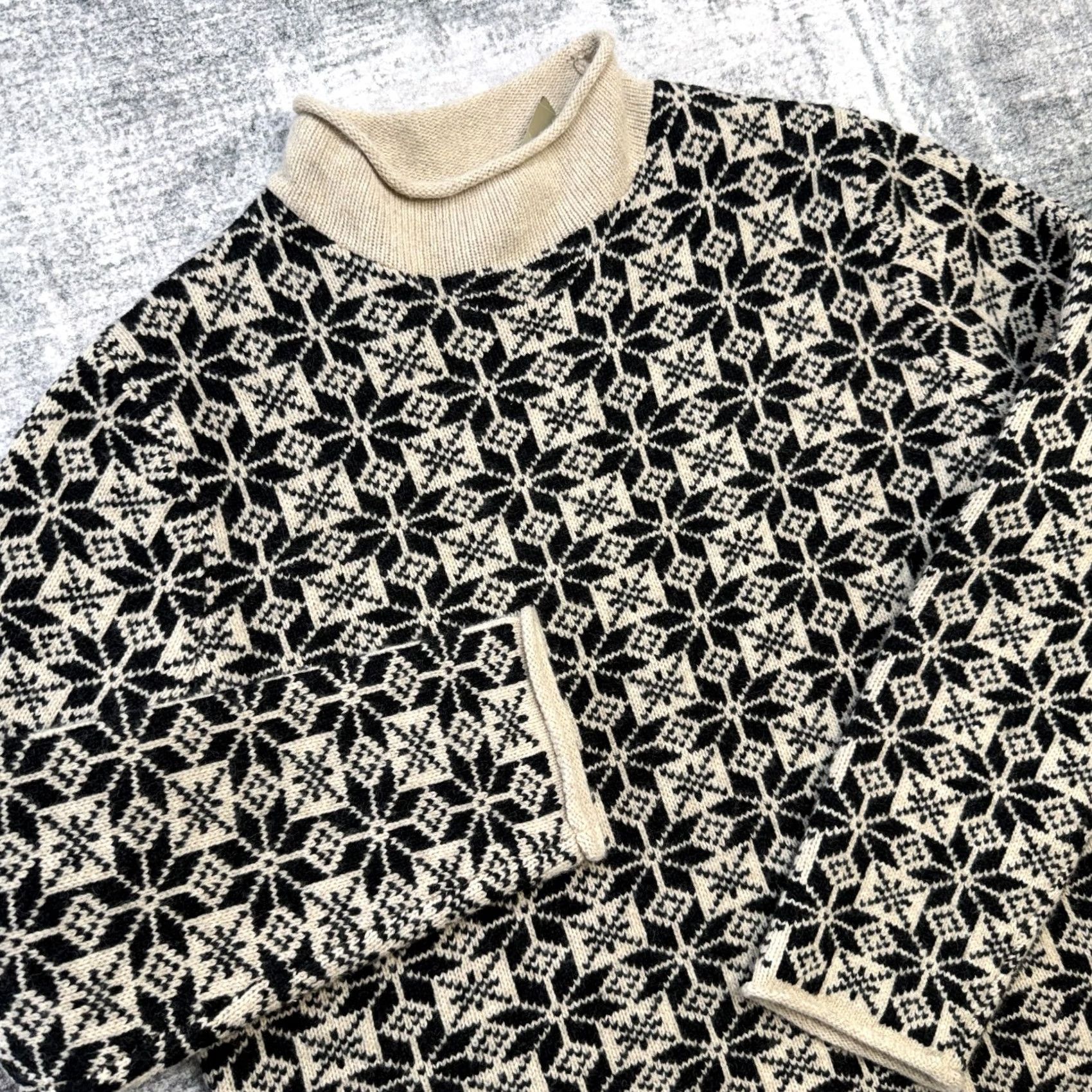 J.Crew J Crew Sweater Men Large Roll Neck Beige Black Fair Isle Snowflake Lambswool NEW Size US L / EU 52-54 / 3 - 2 Thumbnail