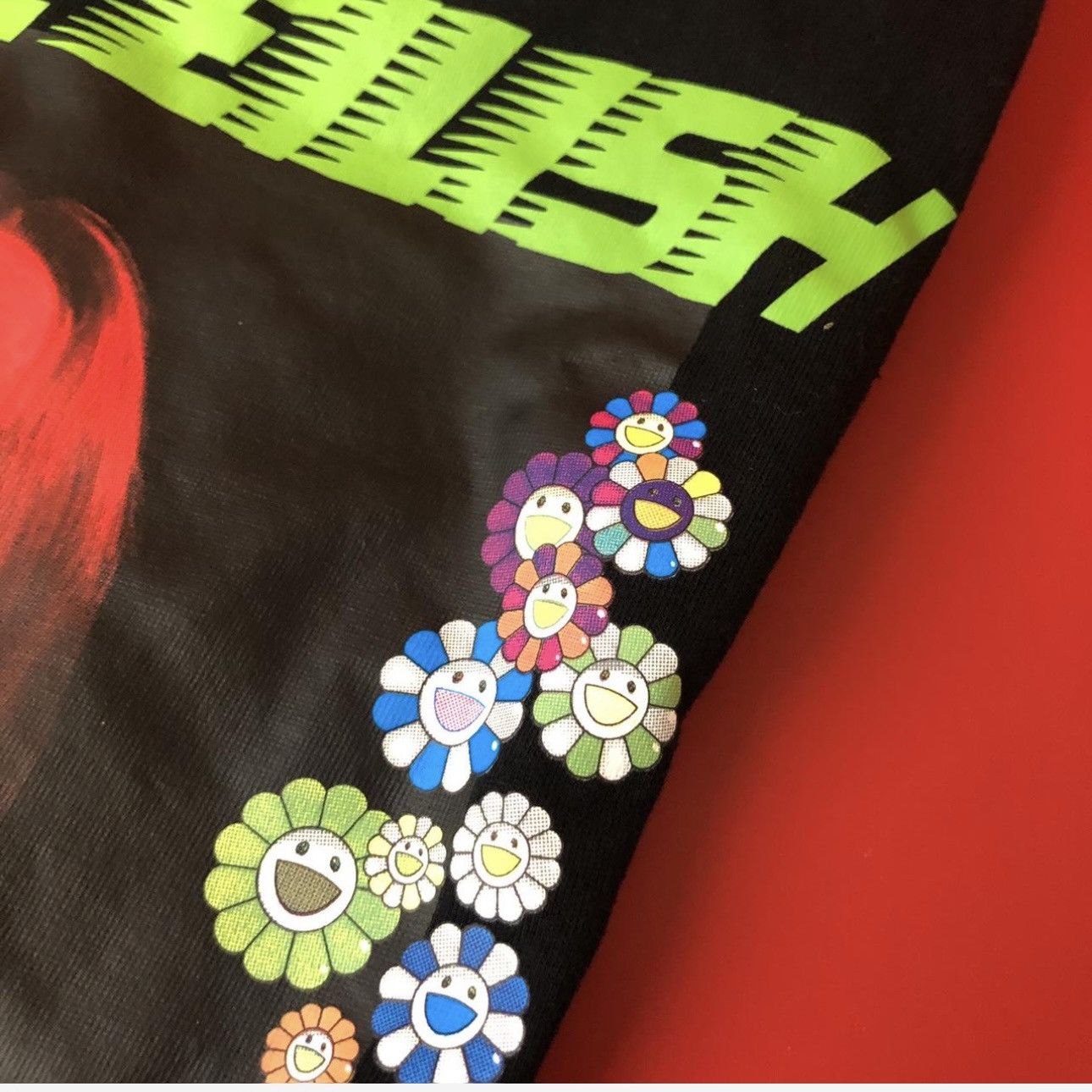 Uniqlo Uniqlo x Billie Eilish x Takashi Murakami T-Shirt Size US S / EU 44-46 / 1 - 2 Thumbnail
