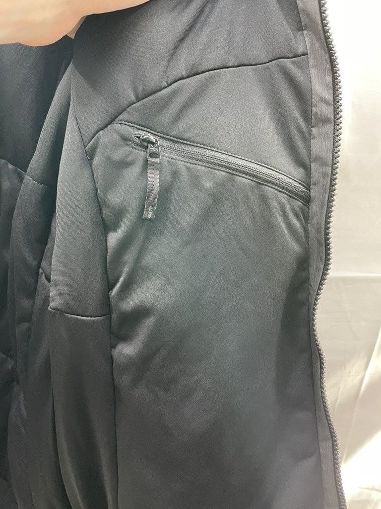 Arc'teryx ARCTERYX Incendia IS Gore Tex Ski Snowboarding Jacket Size S / US 4 / IT 40 - 17 Thumbnail