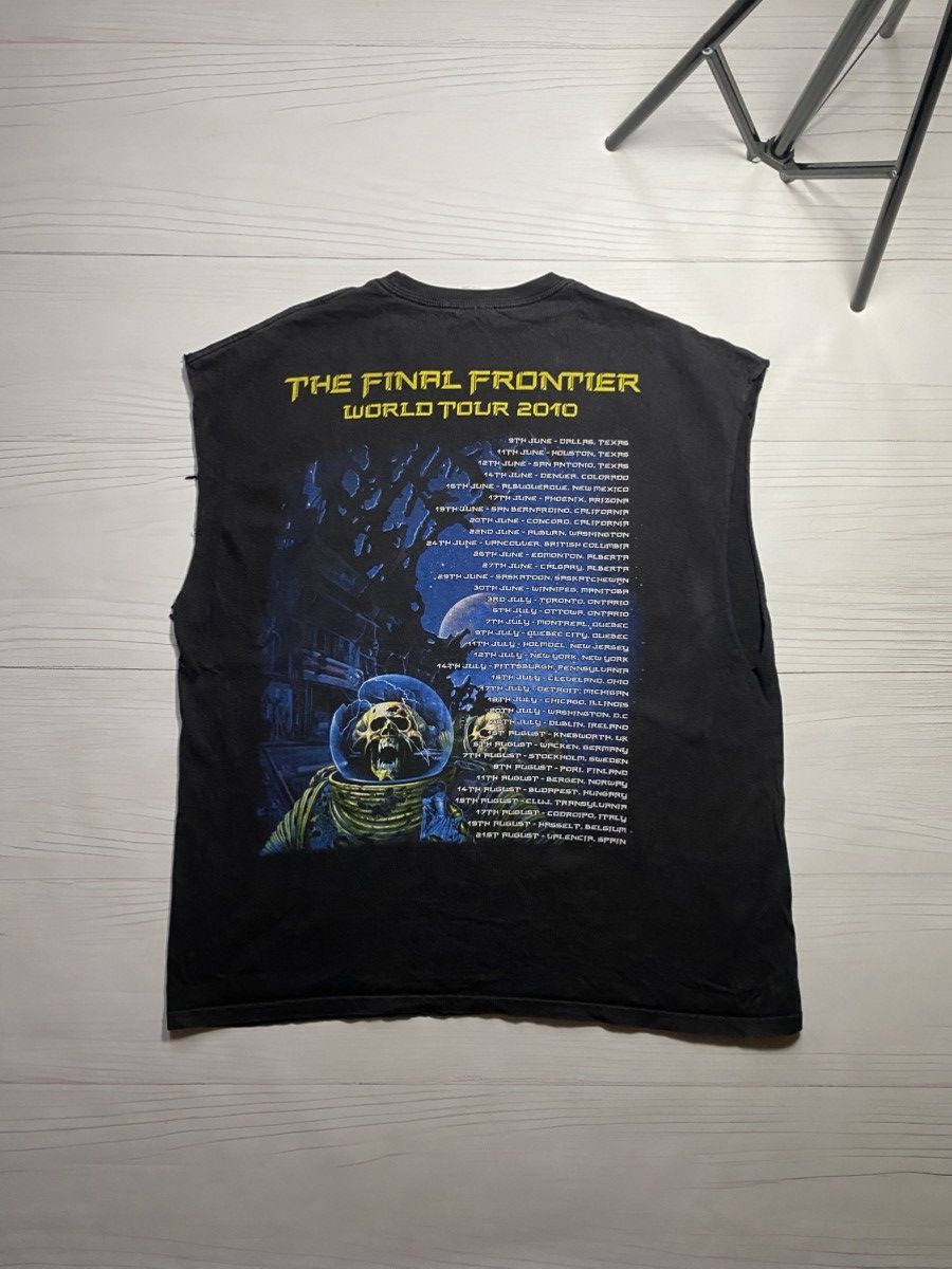 Vintage Vintage Iron Maiden 2010 The Final Frontier tank top Size US XXL / EU 58 / 5 - 2 Thumbnail