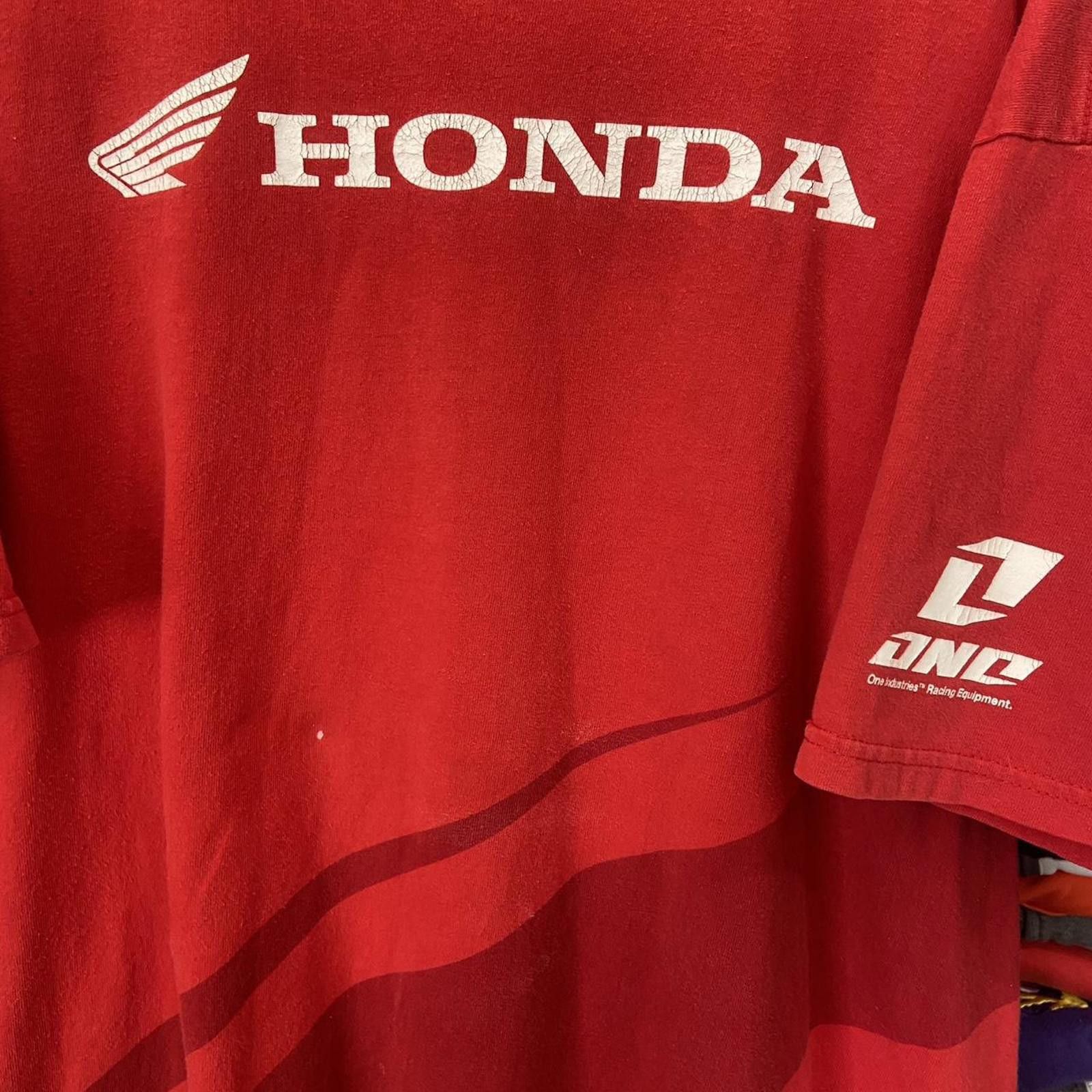 Honda Y2k Honda Racing logo Motorcycle Graphic T shirt size XL Size US XL / EU 56 / 4 - 2 Thumbnail