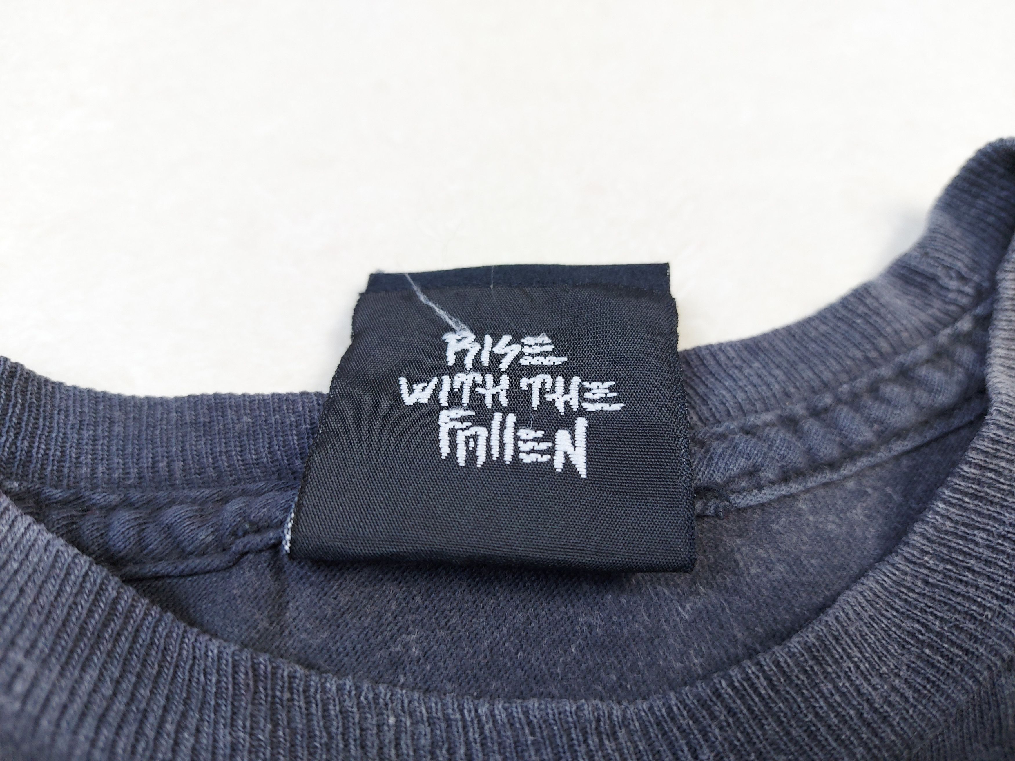 Fallen × Vintage Vintage 90s Y2K Fallen Footwear Chris Cole Skateboard TEE Size US M / EU 48-50 / 2 - 11 Thumbnail