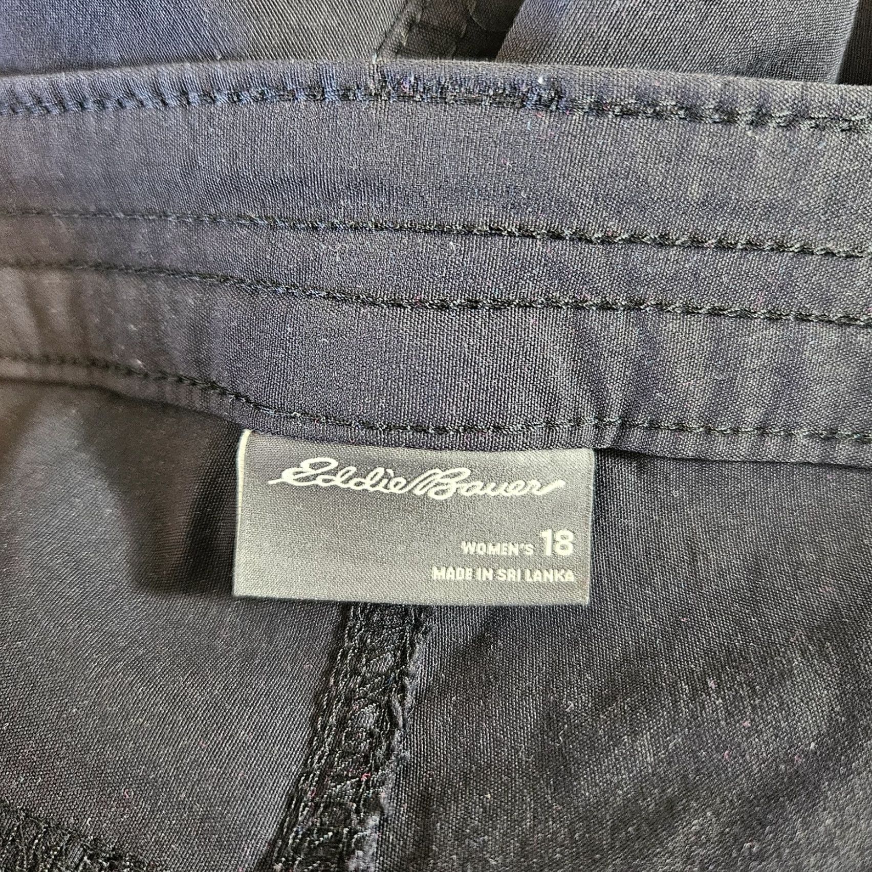 Eddie Bauer Eddie Bauer Womens Pants Sz 18 Solid Black High Rise Nylon Blend Size 40" / US 18 - 6 Thumbnail