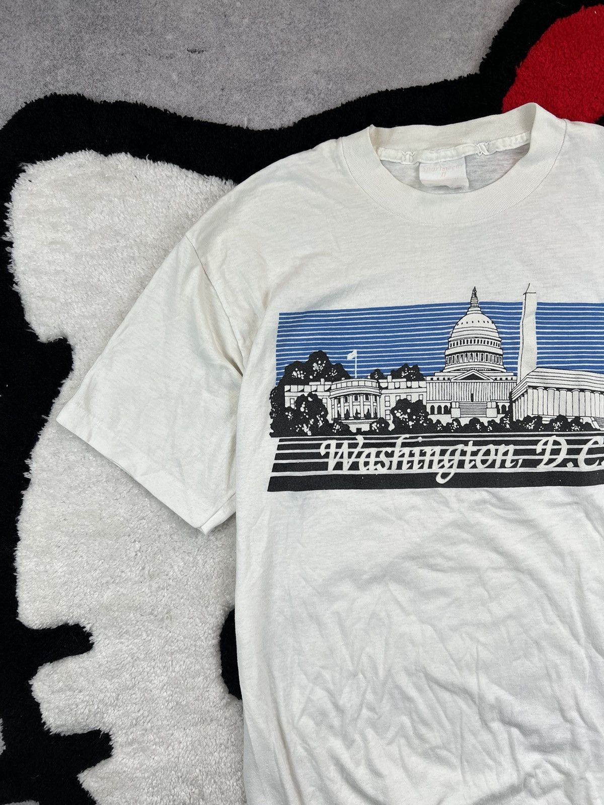 Vintage Vintage 90s USA Washington DC Faded Single Stitch Y2K Tee Size US M / EU 48-50 / 2 - 2 Thumbnail