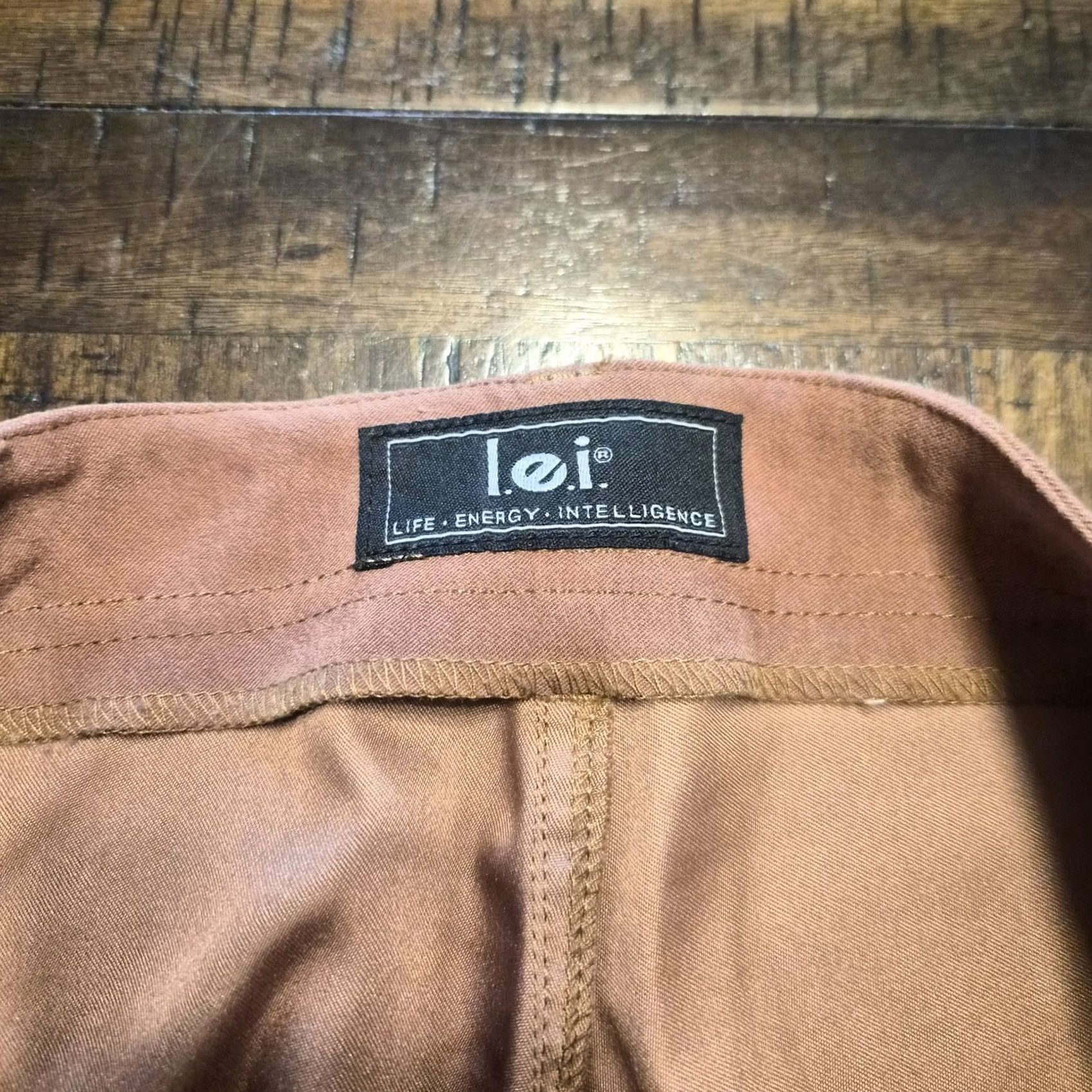 Vintage VINTAGE LEI Y2K Women’s Juniors Brown Lace Up Flare Pants Size 13 Stretch G132 Pants Mens?? Size 34" / US 12 / IT 48 - 4 Thumbnail