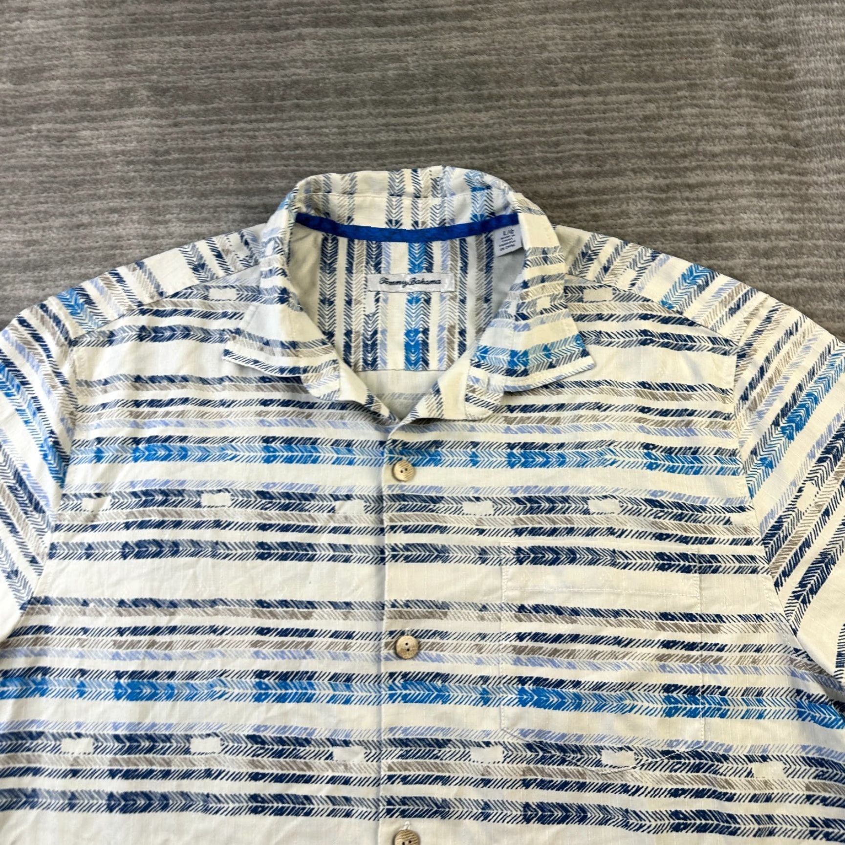Tommy Bahama Tommy Bahama Shirt Mens Large Beige Blue Camp Button Up Size US L / EU 52-54 / 3 - 4 Thumbnail