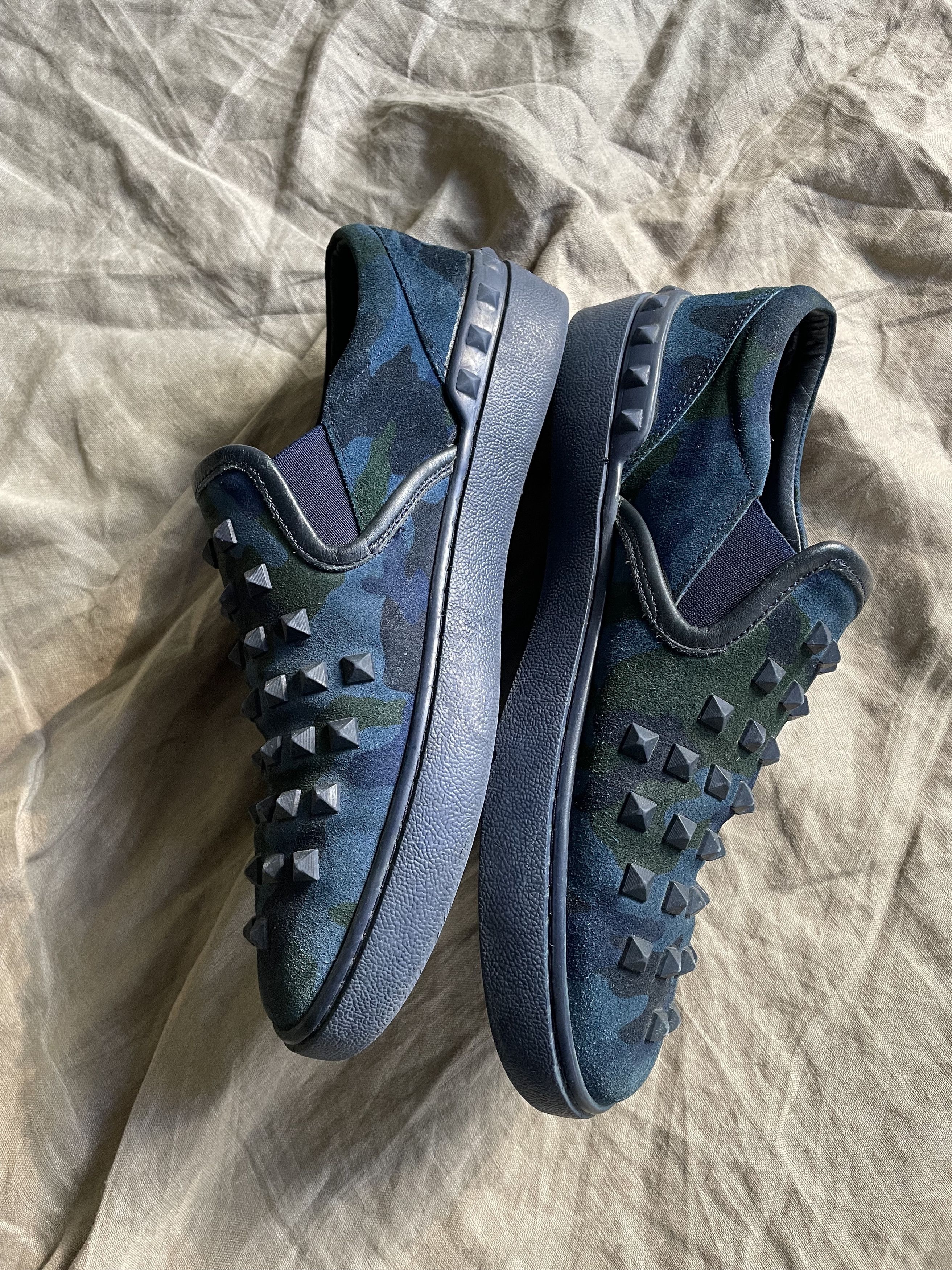 Valentino Valentino Rockstud Camo Slip On Sneakers 7828AC Size US 7 / EU 40 - 5 Thumbnail