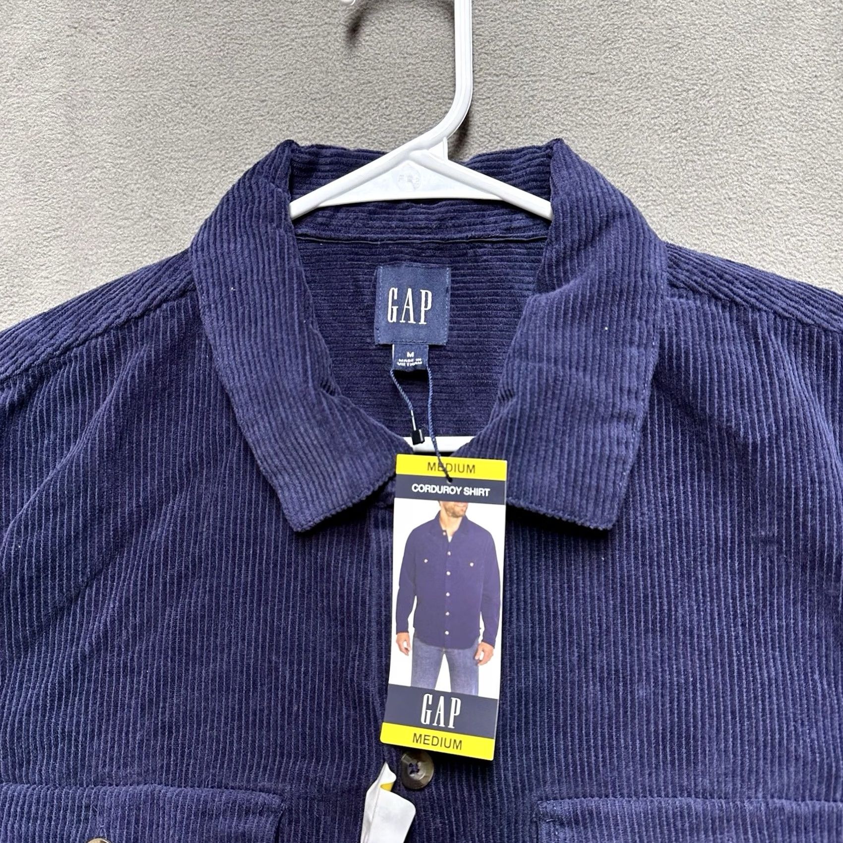 Gap GAP Shirt Mens Medium Navy Blue Corduroy Button Up Long Sleeve NWT Size US M / EU 48-50 / 2 - 3 Thumbnail