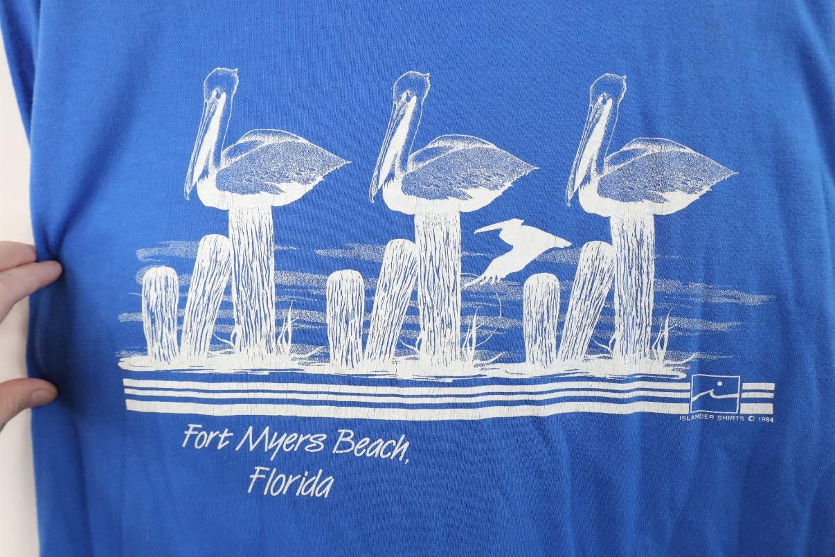 Vintage Vintage 80s Streetwear Beach Florida Pelicans T-Shirt USA Size US L / EU 52-54 / 3 - 4 Thumbnail
