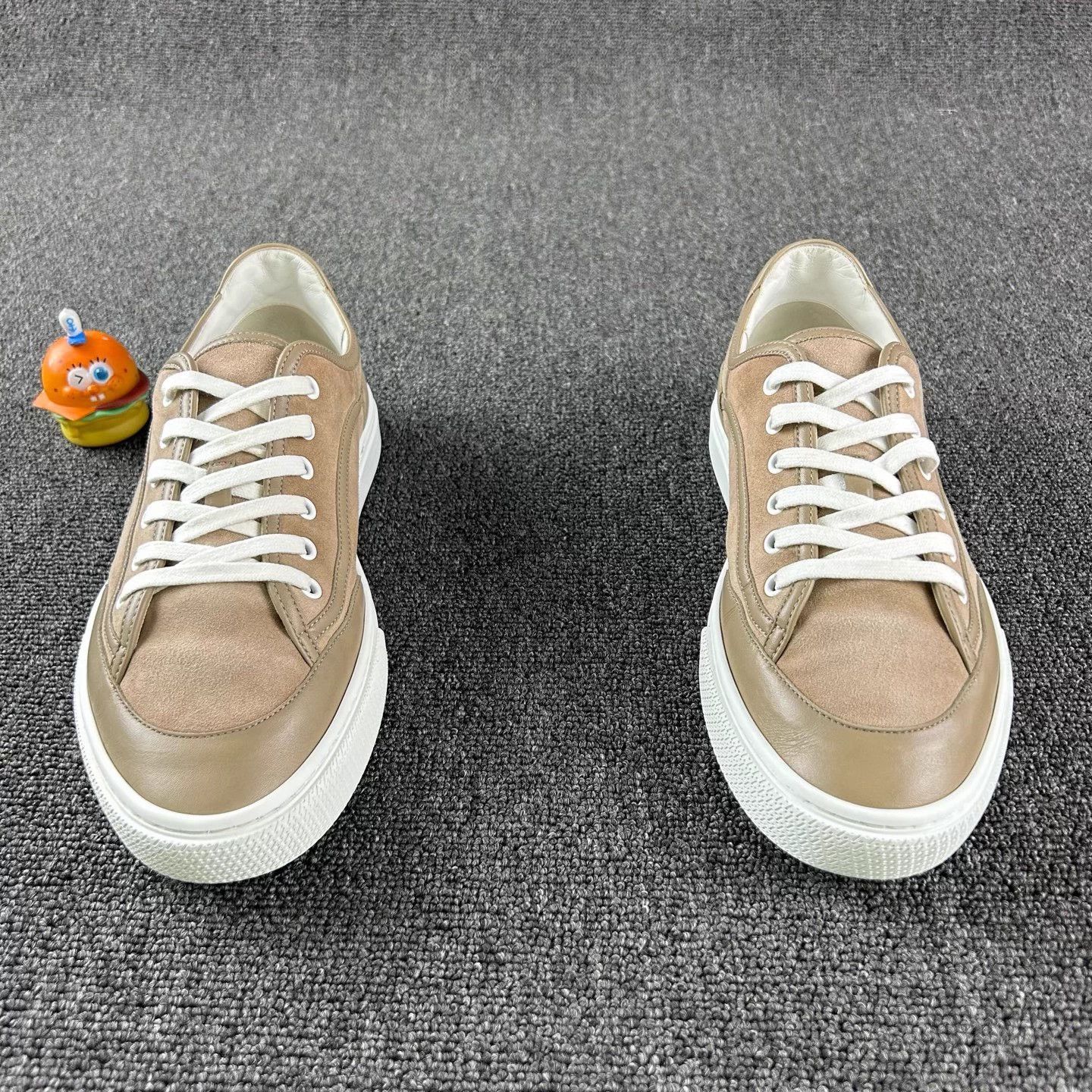 Hermes Hermes Gray Logo Sneakers 43 Size US 10 / EU 43 - 2 Thumbnail