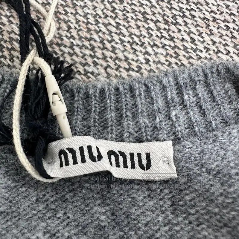 Miu Miu Miu Miu Gray Wool Sweater for Women . Size L / US 10 / IT 46 - 3 Thumbnail