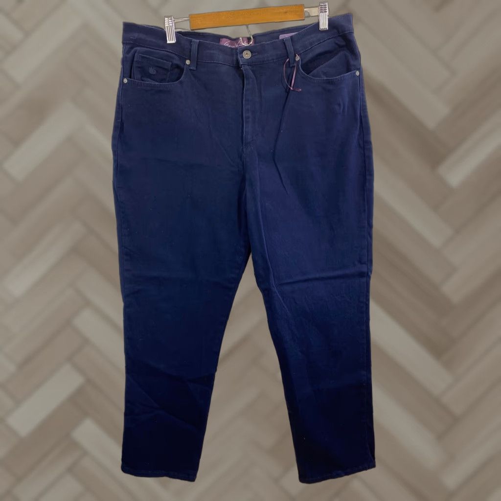 Gloria Vanderbilt Gloria Vanderbilt Jeans Womens 14 Blue Denim Amanda Pants Straight 5-Pocket Logo Embroidered Comfort Stretch Size 36" / US 14 / IT 50 - 1 Thumbnail