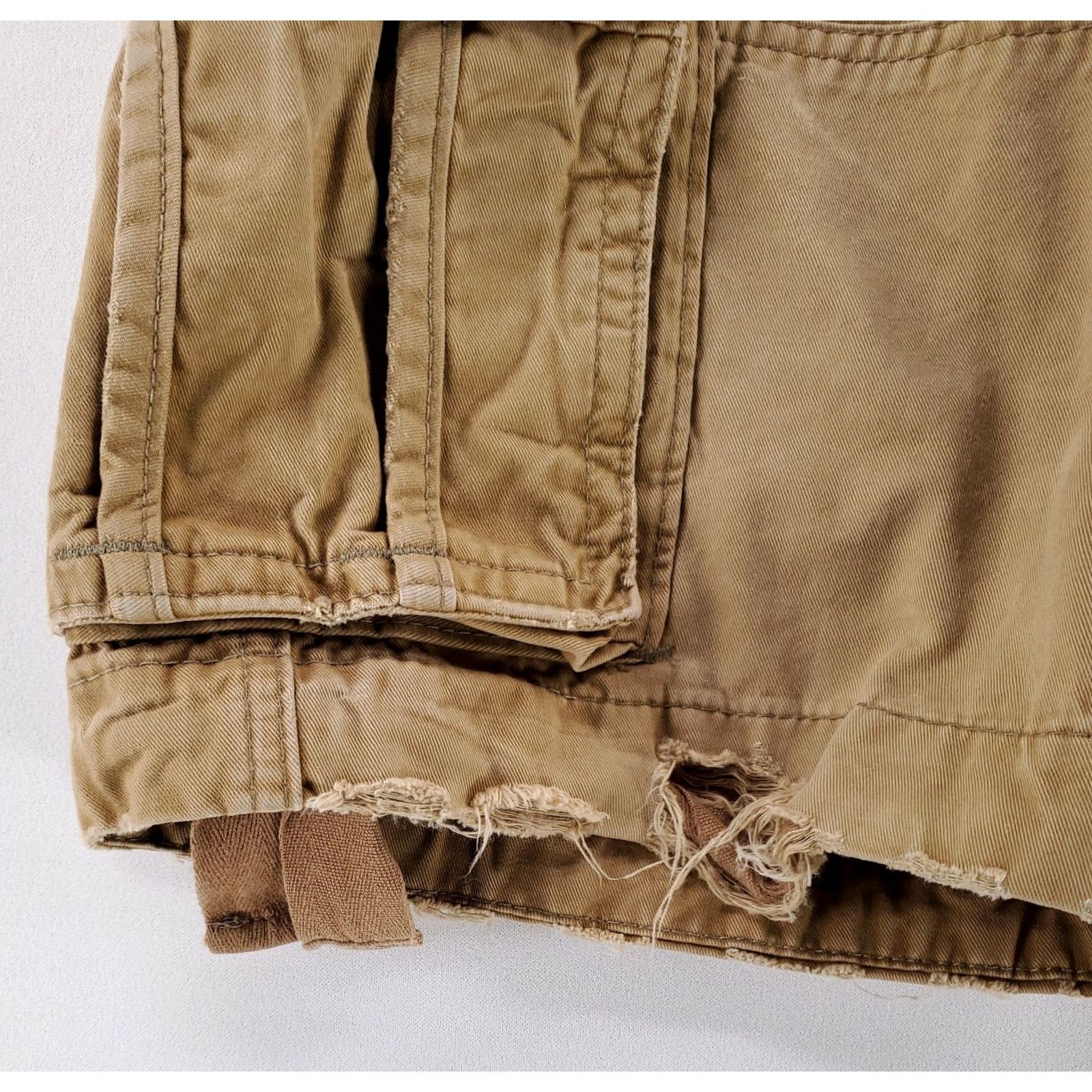 Abercrombie & Fitch VINTAGE Abercrombie & Fitch Cargo Shorts Men Tan Brown 32 Mens 30 (32 Actual) Size US 32 / EU 48 - 3 Thumbnail