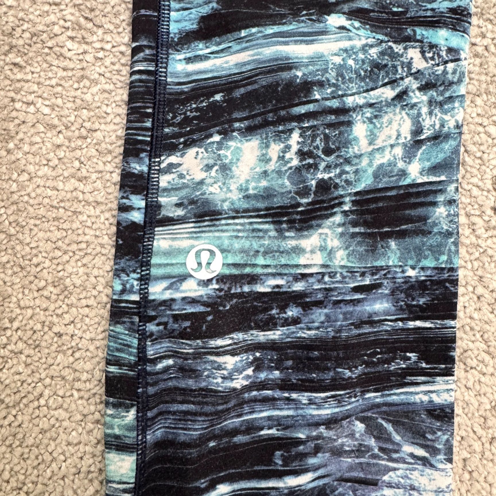 Lululemon Lululemon Speed Up Tidal Multi Blue Wave Crop Leggings Womens 4 Active Run Yoga Size 27" / US 4 / IT 40 - 4 Thumbnail