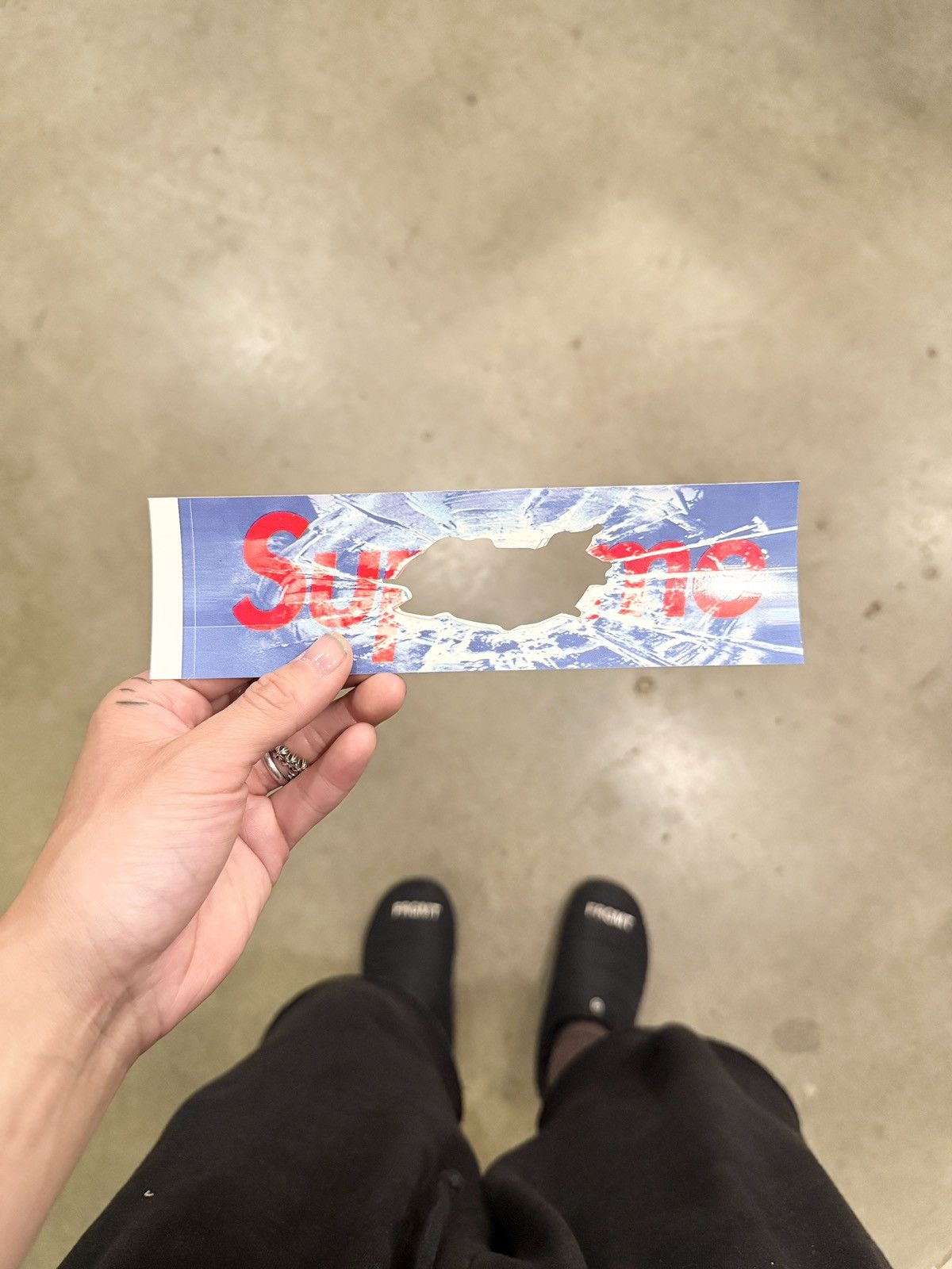 Supreme ICONIC! Supreme Shattered Jumbo sticker Size ONE SIZE - 1 Thumbnail
