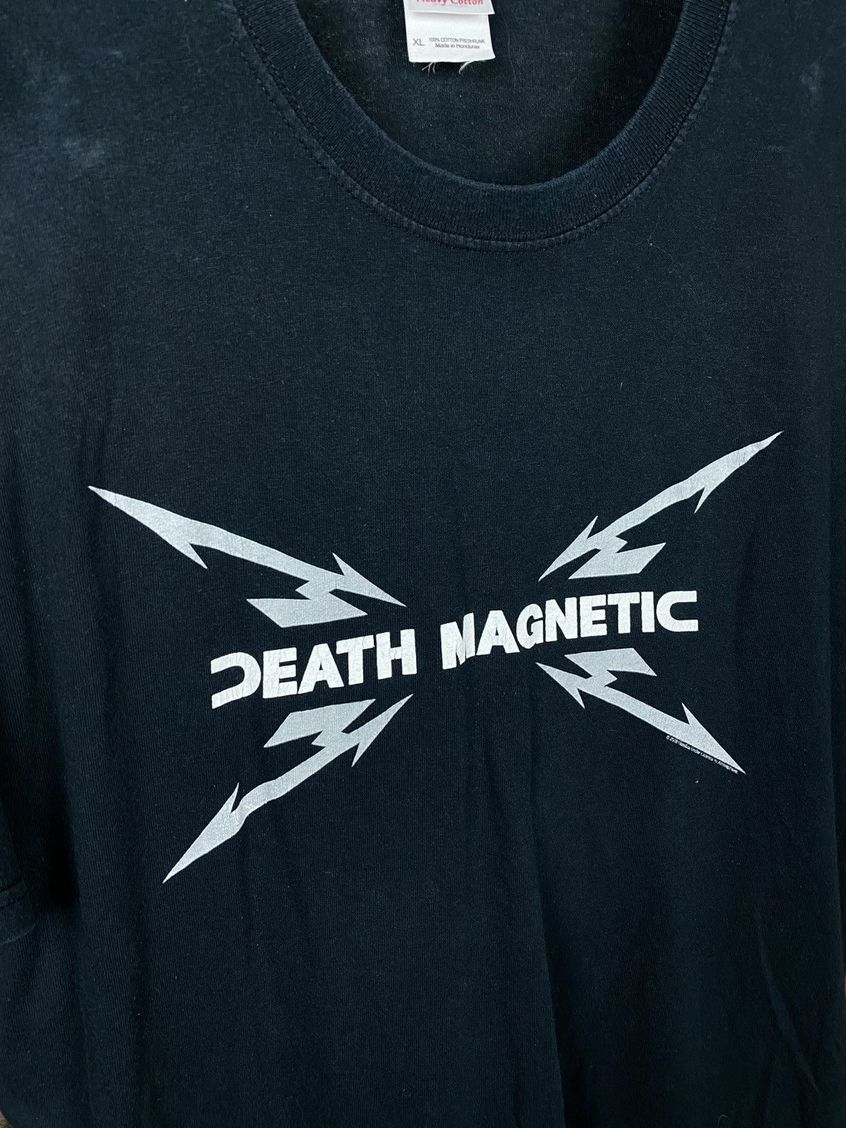 Metallica 🎸Vintage 2008 T-Shirt Metallica Death Magnetic Big Logo Tee🎸 Size US XL / EU 56 / 4 - 4 Thumbnail