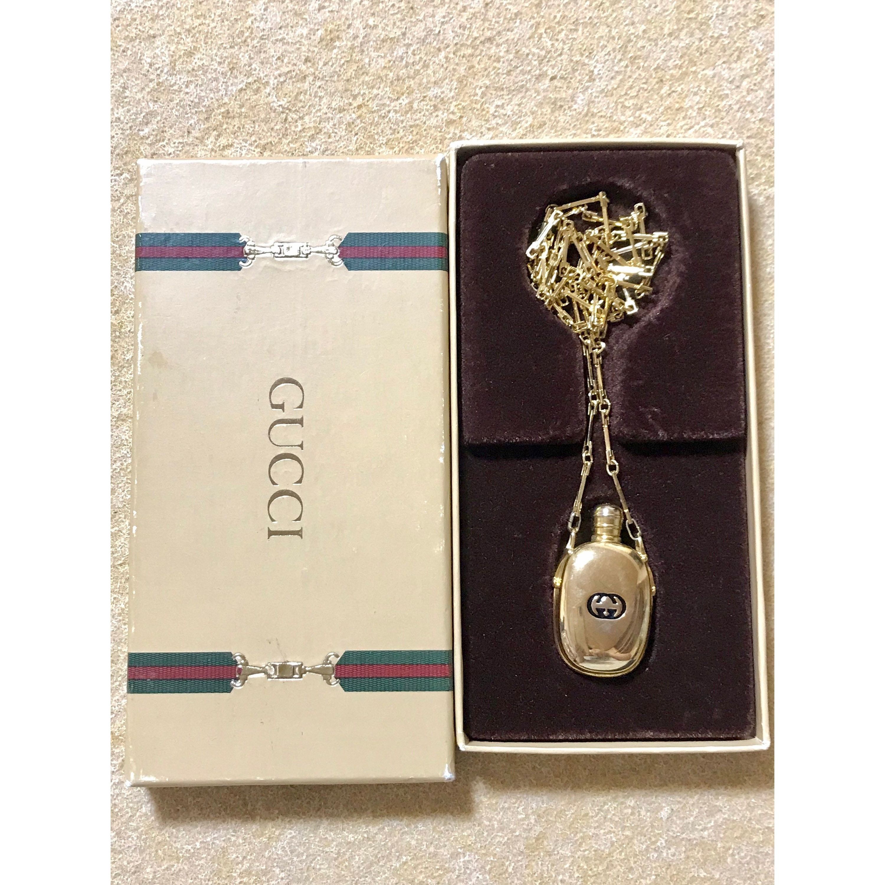 Gucci Vintage Gucci golden perfume bottle necklace with logo mark Size ONE SIZE - 9 Thumbnail