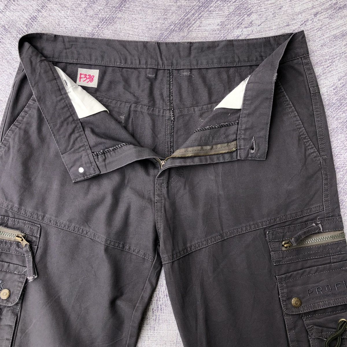 Designer × Vintage Vintage y2k Grey Military Cargo With 11 Pocket & Zip Size US 36 / EU 52 - 8 Thumbnail