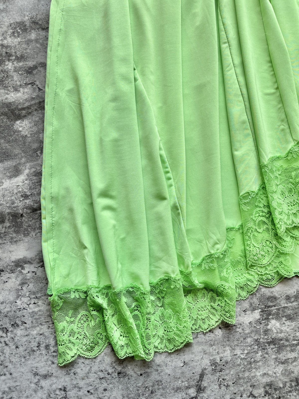 Balenciaga Balenciaga Lace Panel Asymmetric Skirt Size XXS / US 00 / IT 34 - 11 Thumbnail