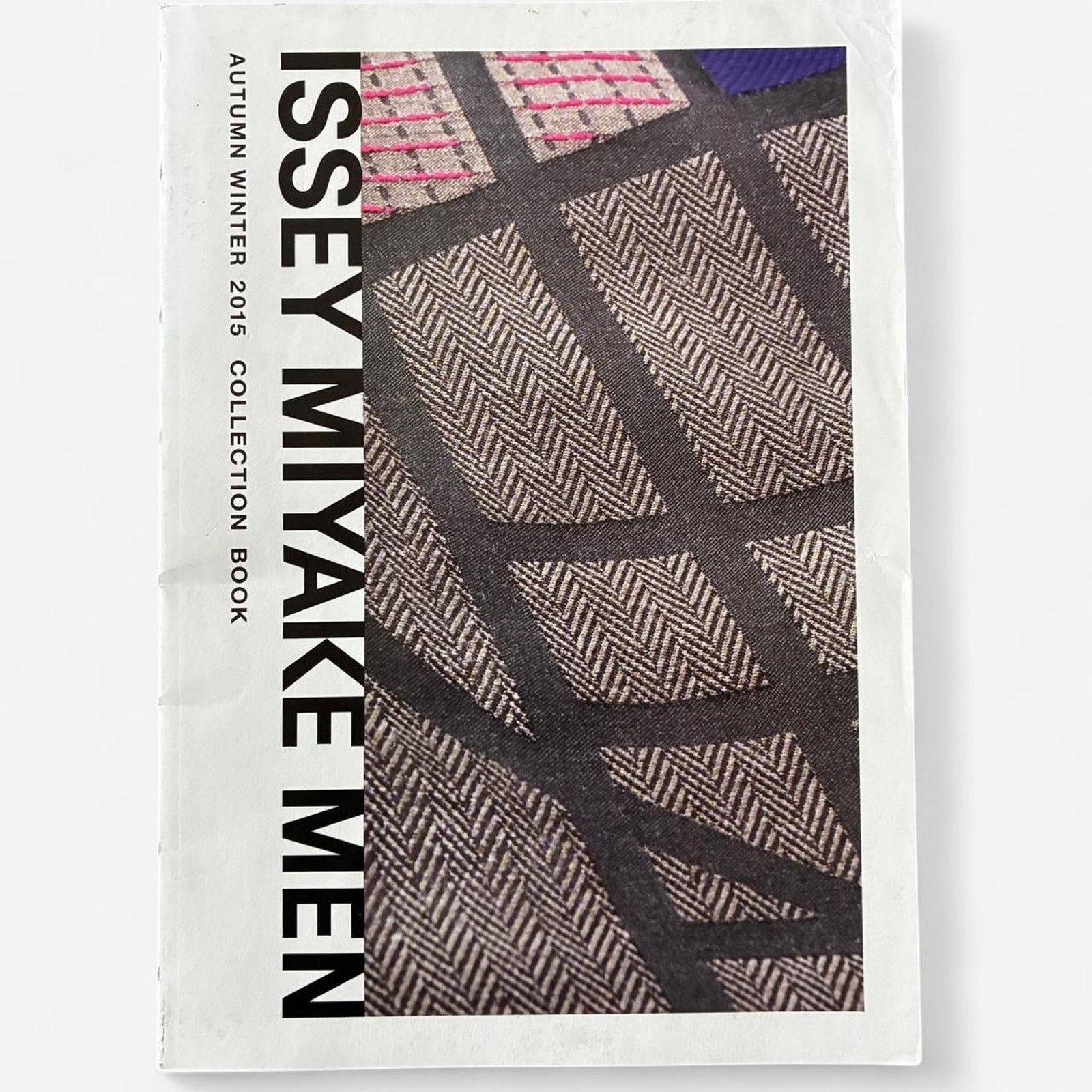 Homme Plisse Issey Miyake × Issey Miyake Issey Miyake Men autumn/winter 2015 catalog lookbook Size ONE SIZE - 1 Thumbnail