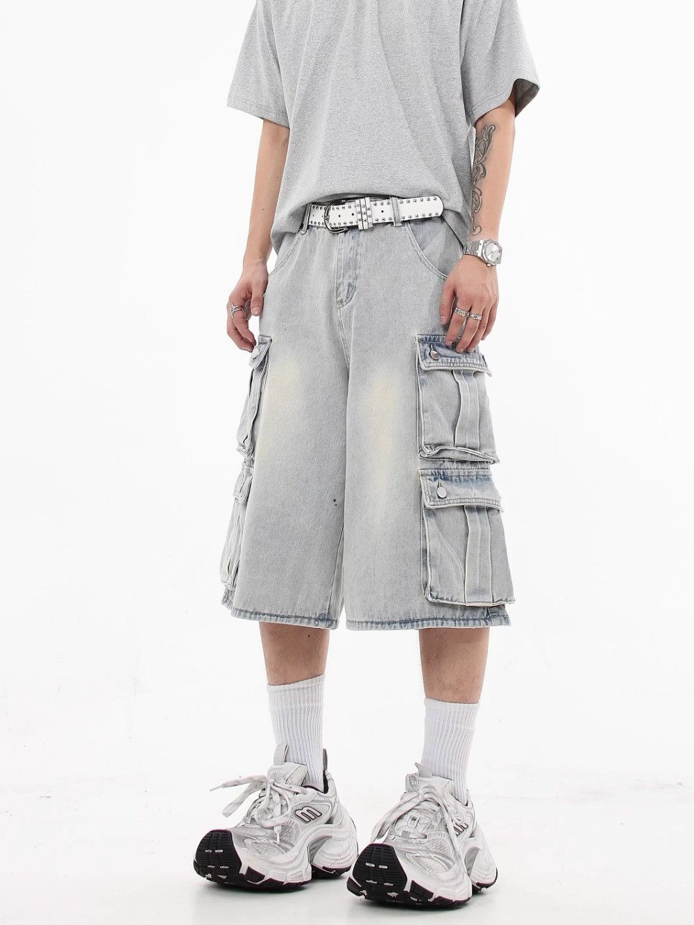 Jean × Vintage Multi-pocket Cargo Shorts Retro Size US 32 / EU 48 - 3 Thumbnail