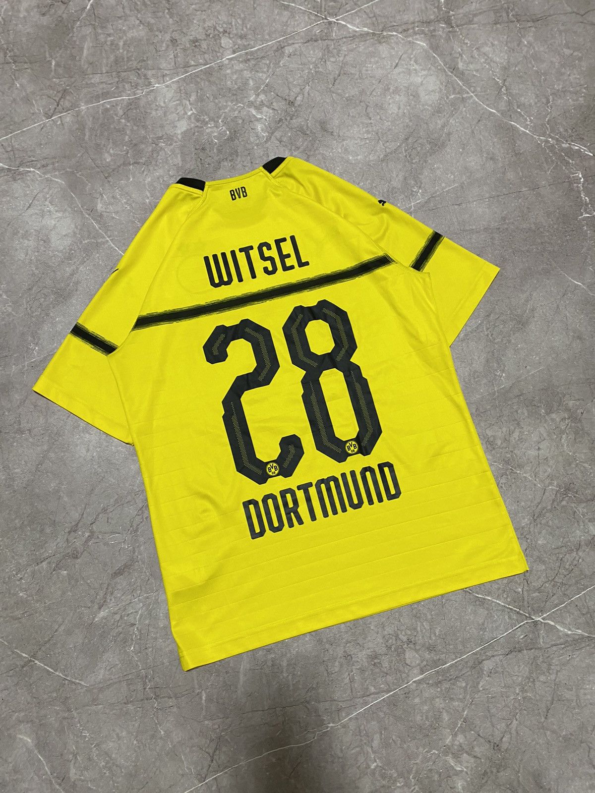 Puma Puma BVB Borussia Dortmund 18-19 Witsel #28 Soccer Jersey Size US M / EU 48-50 / 2 - 3 Thumbnail